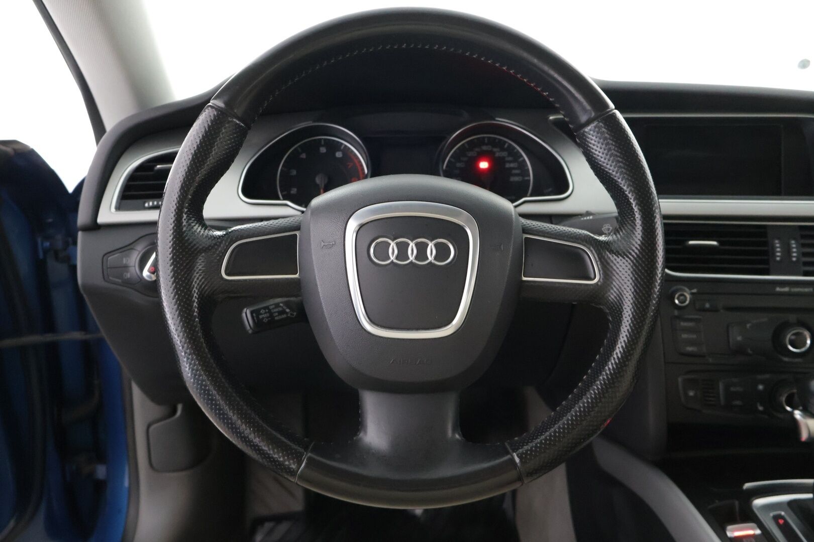 Audi A5 2011 Sportback Business 1,8 TFSI 118 kW multitronic-autom.** YritysOutlet - Myydään vain yrityksille - Juuri katsastettu | Suomi-auto | Webasto | Lohko | Vakkari | Xenon | Sporttipenkit | 2x Renkaat alumiinivanteilla