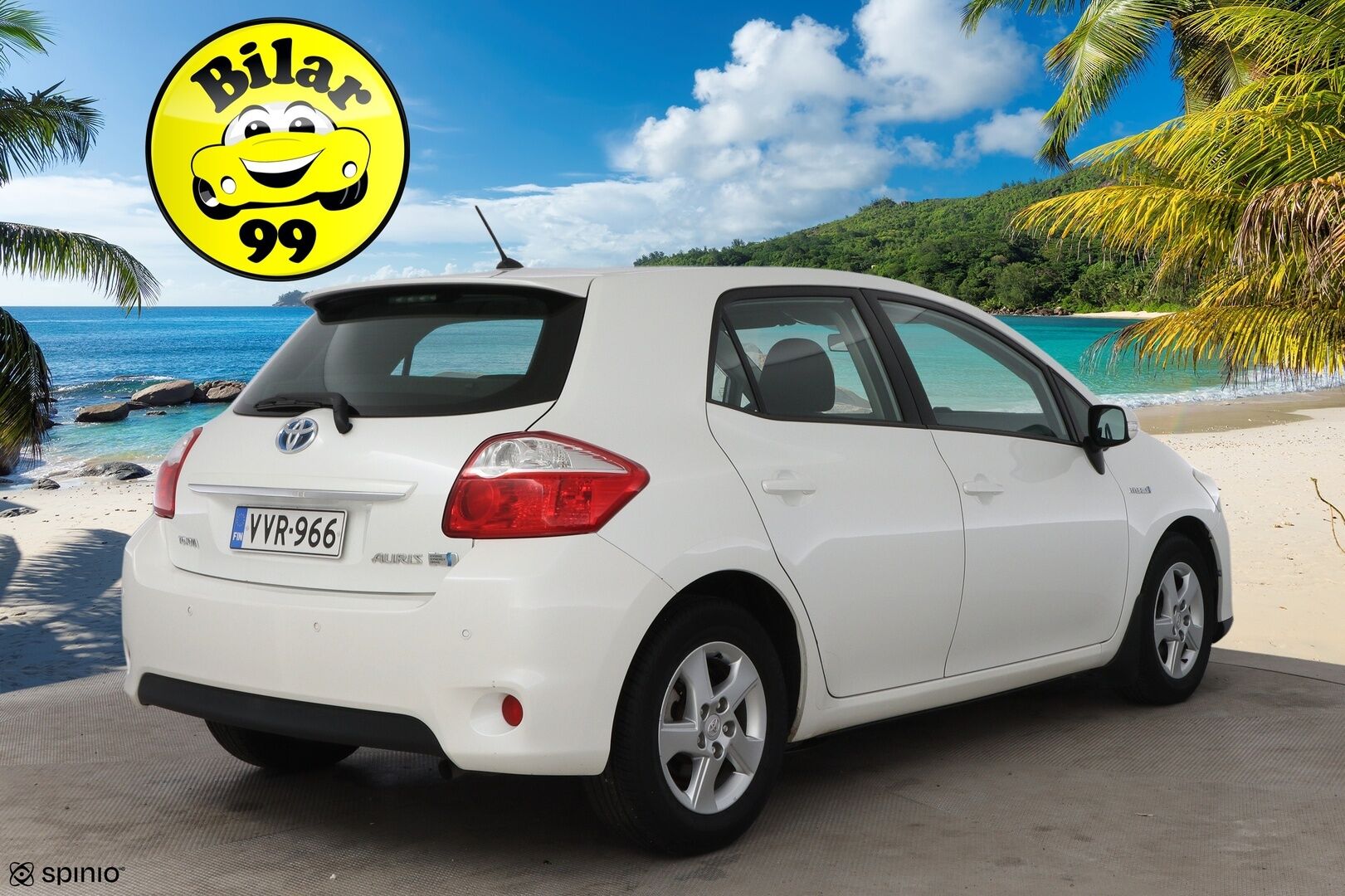 Toyota Auris 2011 1,8 HSD Linea Sol 5ov - Suomiauto / Vakkari / Lohko & Sisäpistoke / 2x Renkaat / Siisti / Juuri tullut Tampereelle!