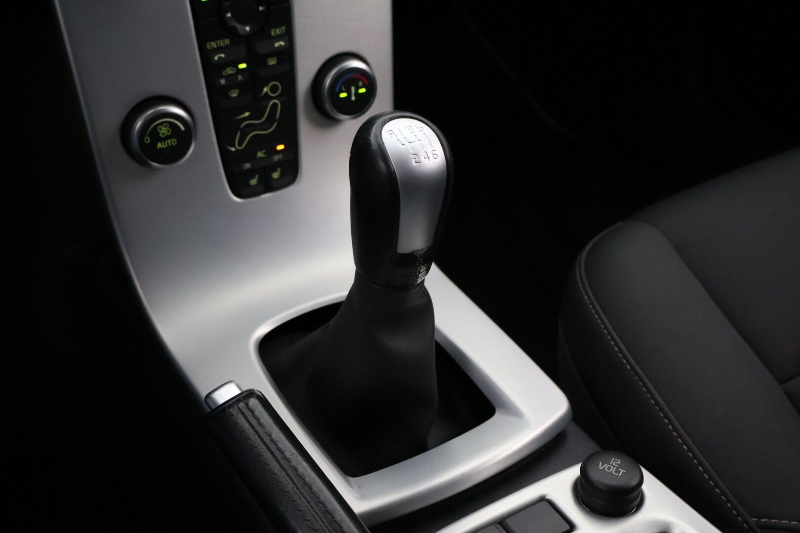 Volvo V50 2011 1,6D DRIVe S/S Classic man - MYYDÄÄN HUUTOKAUPAT.COM!