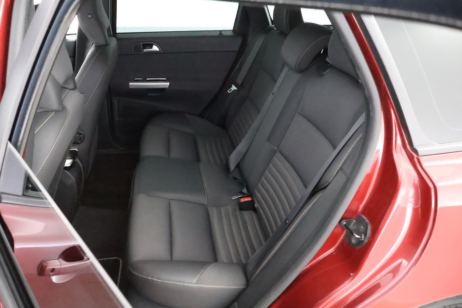 Volvo V50 2011 1,6D DRIVe S/S Classic man - MYYDÄÄN HUUTOKAUPAT.COM!