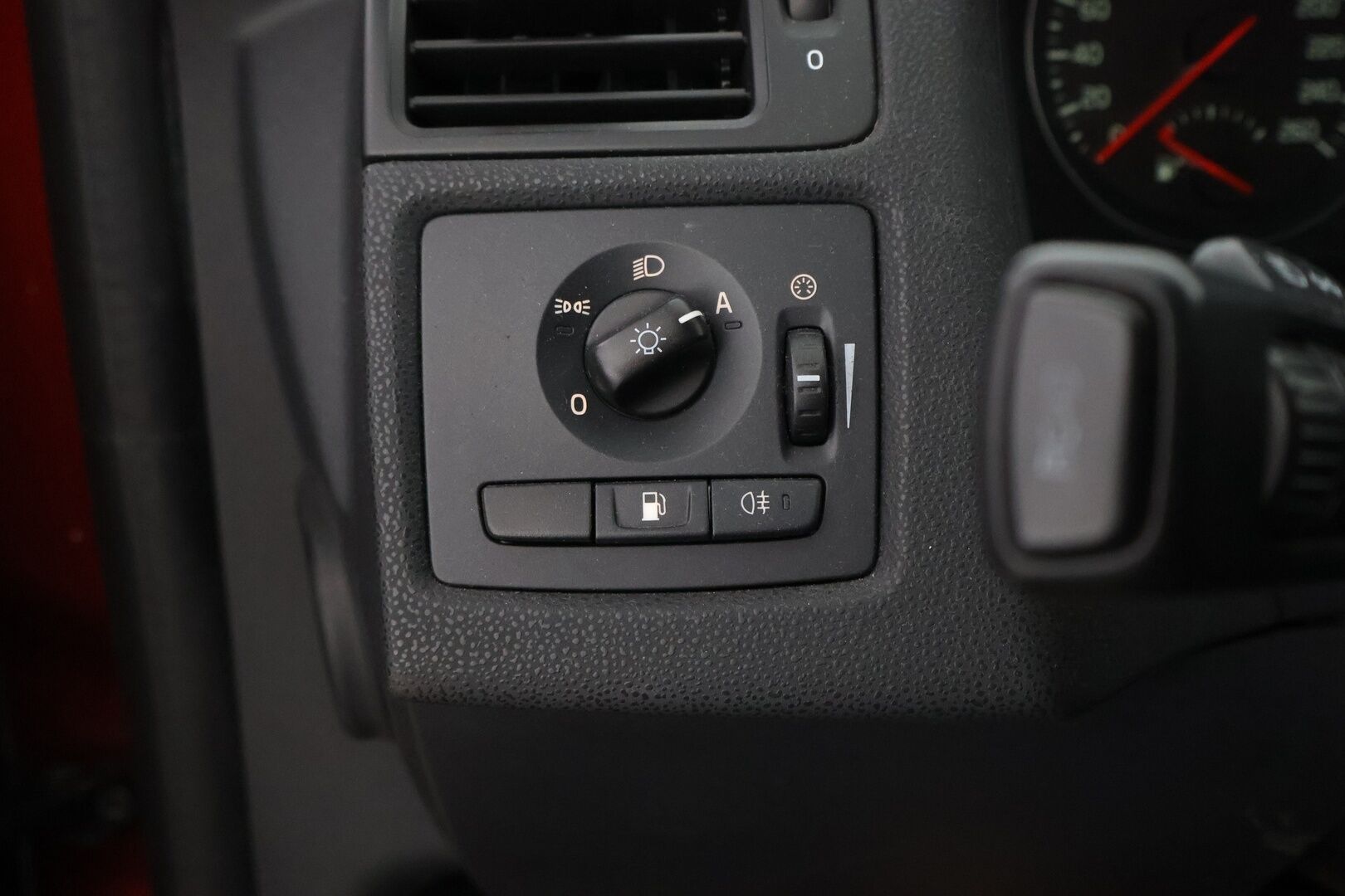 Volvo V50 2011 1,6D DRIVe S/S Classic man - MYYDÄÄN HUUTOKAUPAT.COM!