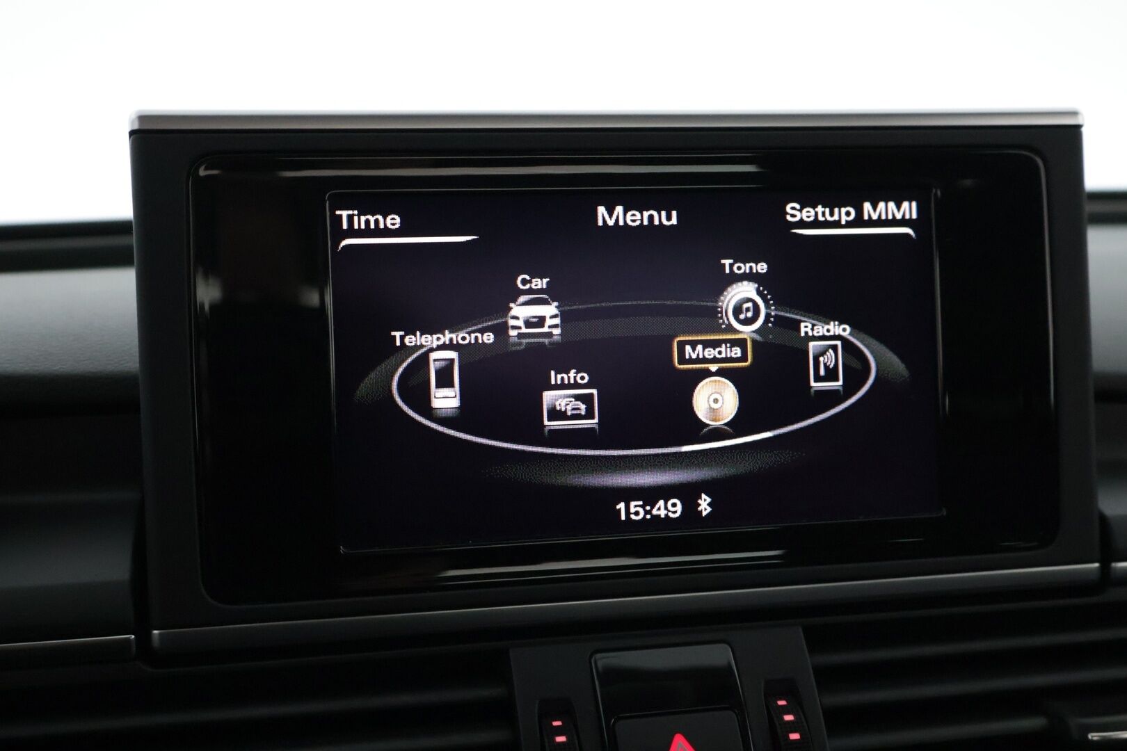 Audi A6 2012 Sedan 3,0 V6 TDI 150 kW quattro S tronic Start-Stop * / YritysOutlet - Myydään yrityksille / Vakkari / Tutkat / Taittuva vetokoukku / Lohkolämmitin / * - Myydään vain yrityksille / Ensimmäisellä omistajalla 14-vuotta ollut 3-litrainen Quattro / Säännöllisesti huollettu