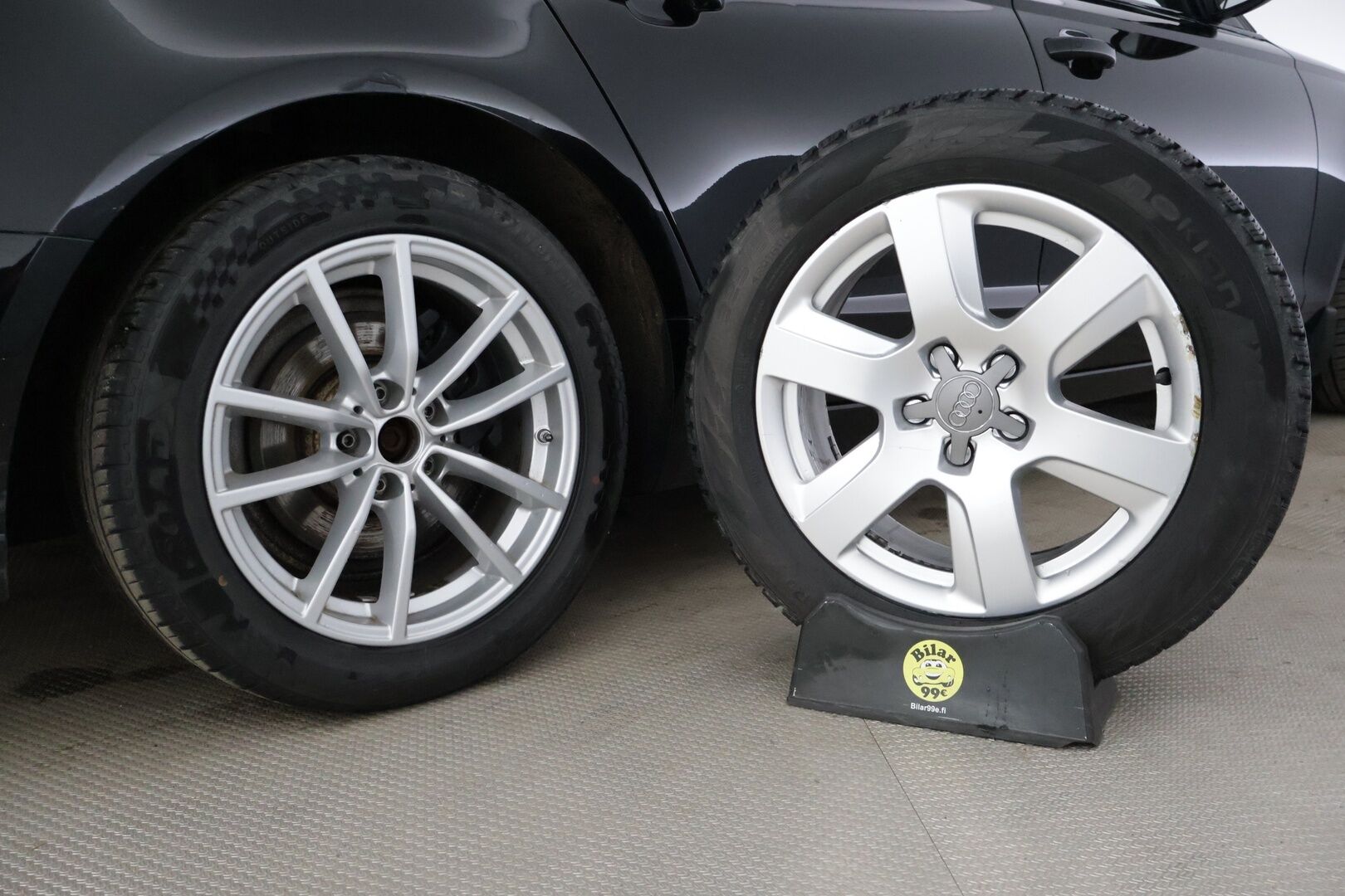 Audi A6 2012 Sedan 3,0 V6 TDI 150 kW quattro S tronic Start-Stop * / YritysOutlet - Myydään yrityksille / Vakkari / Tutkat / Taittuva vetokoukku / Lohkolämmitin / * - Myydään vain yrityksille / Ensimmäisellä omistajalla 14-vuotta ollut 3-litrainen Quattro / Säännöllisesti huollettu