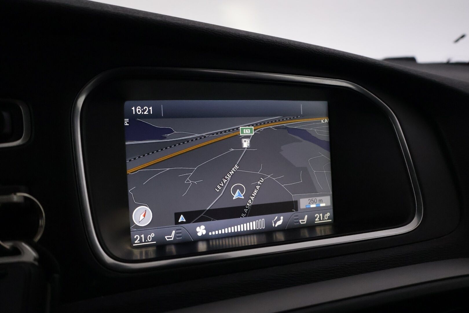 Volvo V40 2014 D2 Business aut *Myydään Huutokaupat.com*