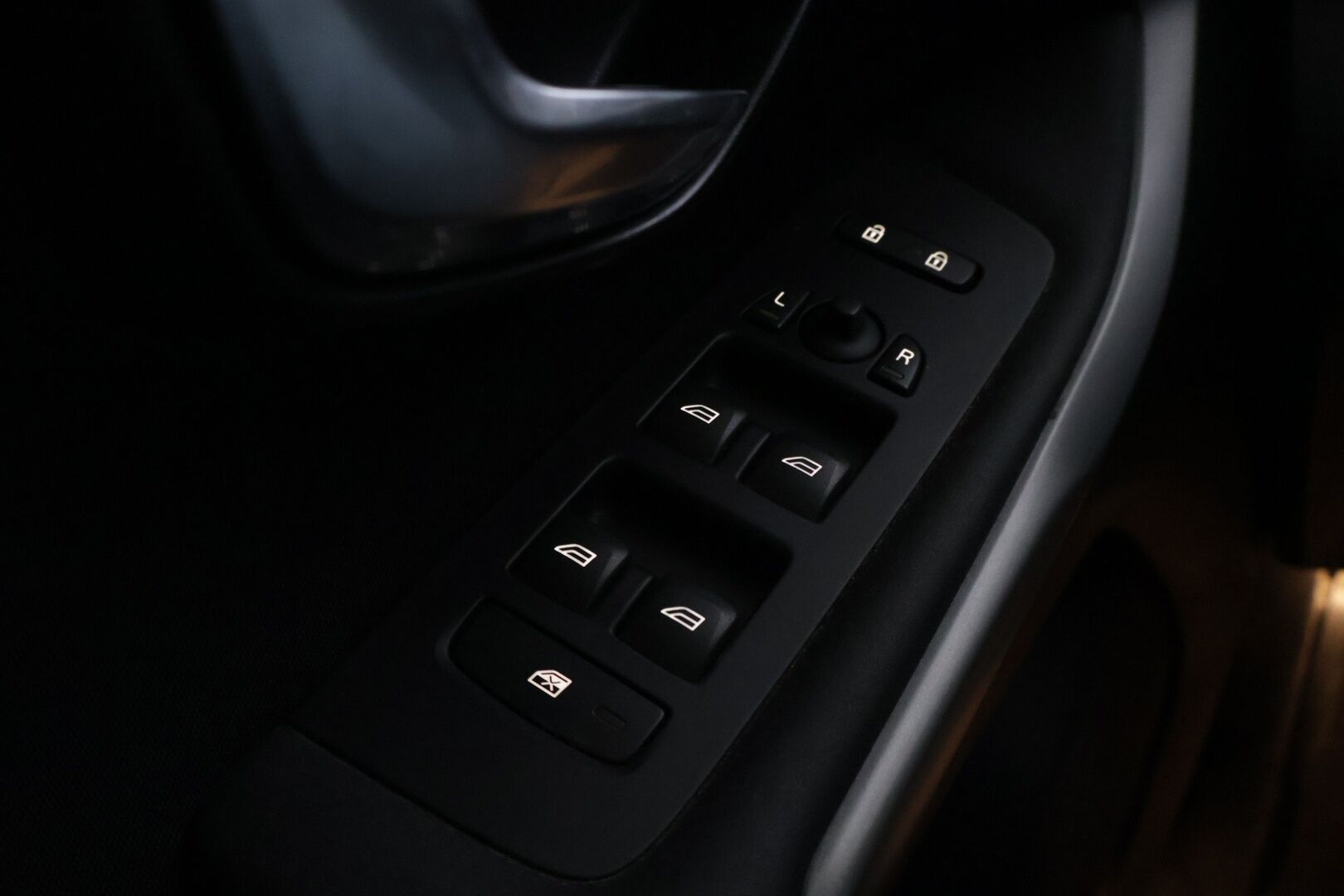 Volvo V40 2014 D2 Business aut *Myydään Huutokaupat.com*