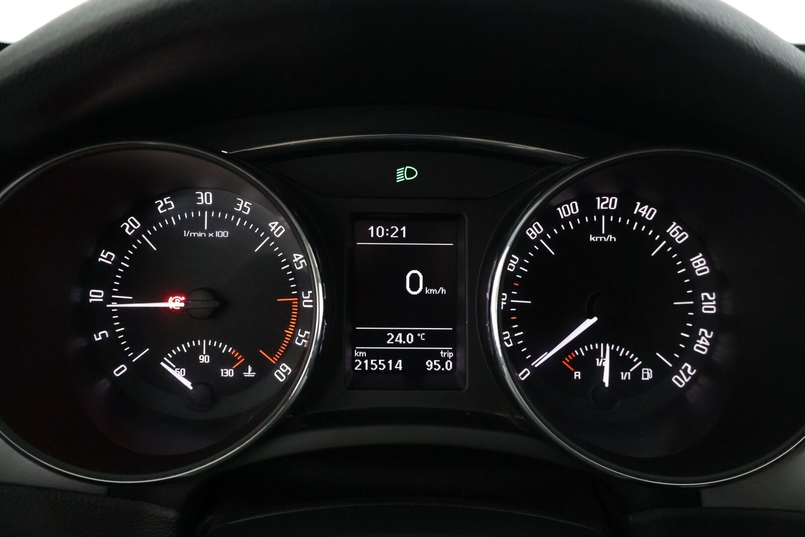 Skoda Superb 2014 2,0 TDI 170 Ambition * Webasto / Tutka / Xenon-ajovalot / Vakkari * - * 2-omisteinen Suomi-auto / 2x hyvät renkaat ja vanteet / Säännöllisesti huollettu ja juuri katsastettu *