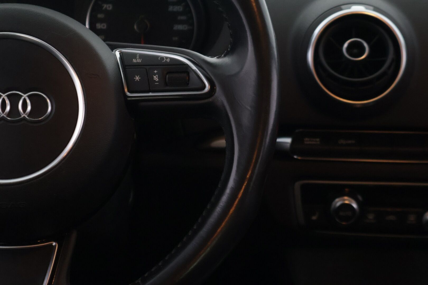 Audi A3 2014 Sportback Business Sport 2.0 TDI 135 kW quattro S tronic *Myydään Huutokaupat.com*