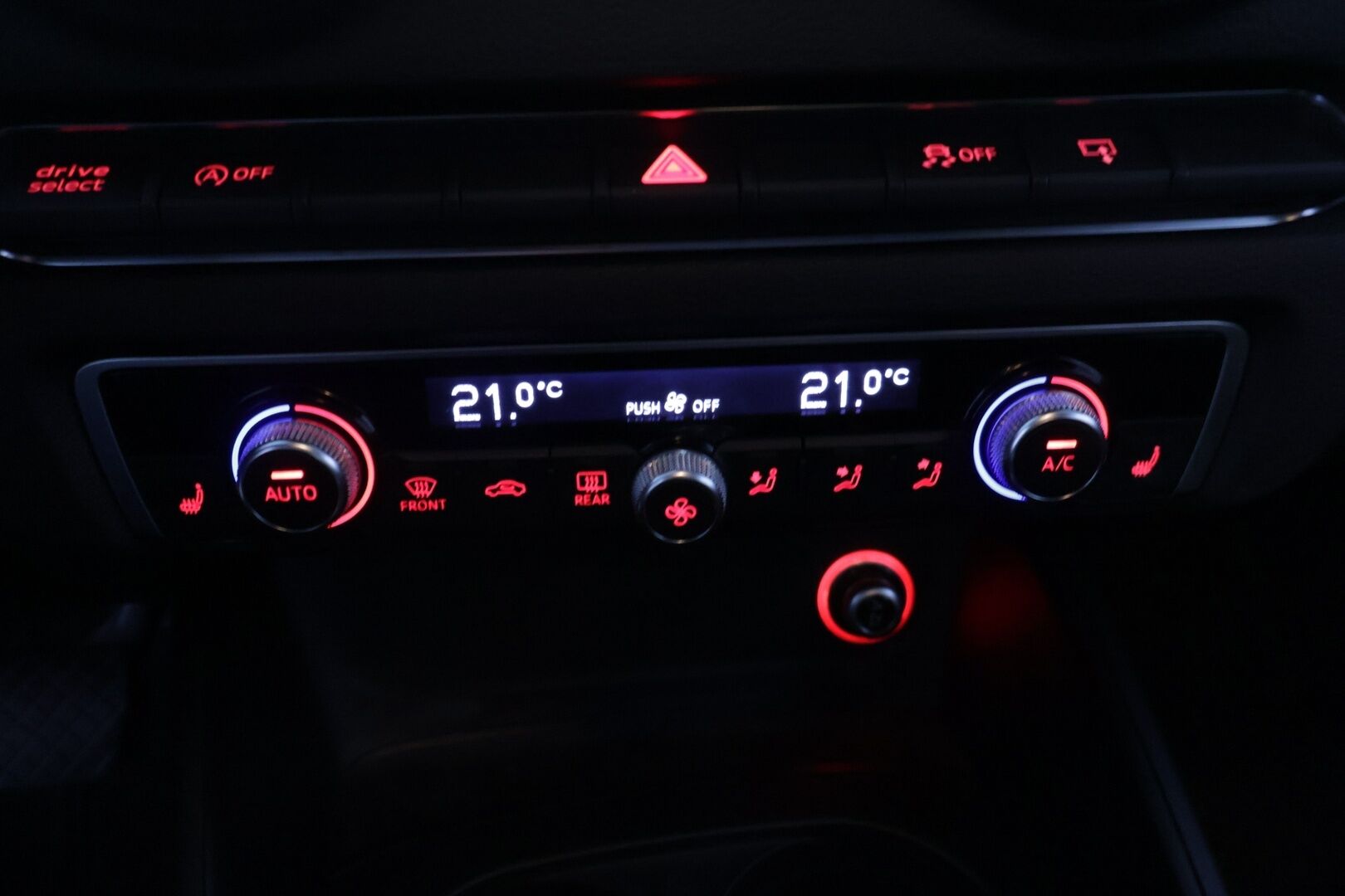 Audi A3 2014 Sportback Business Sport 2.0 TDI 135 kW quattro S tronic *Myydään Huutokaupat.com*