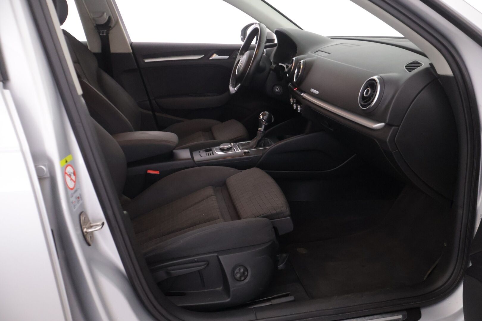 Audi A3 2014 Sportback Business Sport 2.0 TDI 135 kW quattro S tronic *Myydään Huutokaupat.com*