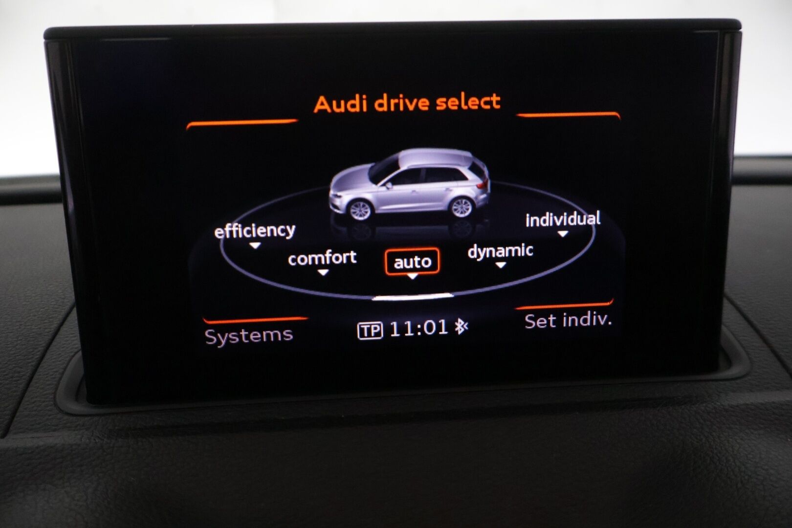 Audi A3 2014 Sportback Business Sport 2.0 TDI 135 kW quattro S tronic *Myydään Huutokaupat.com*