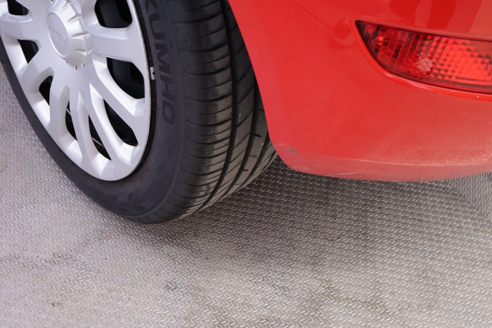 Ford Fiesta 2013 1,0 65hv Start/Stop Trend M5 5-ovinen - Myydään huutokaupat.com*