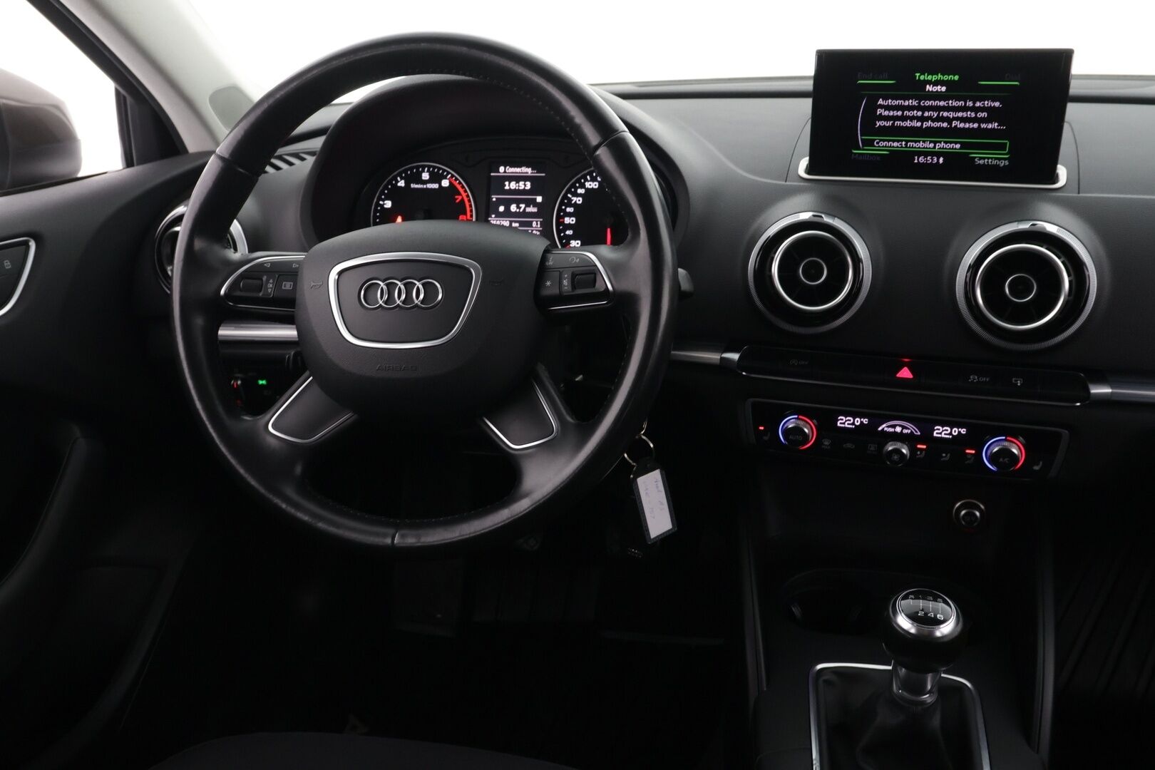 Audi A3 2014 Sedan Business 1,4 TFSI 92 kW - | Suomi-auto | Vakkari | Lohko | Start-stop | Parkkitutka |