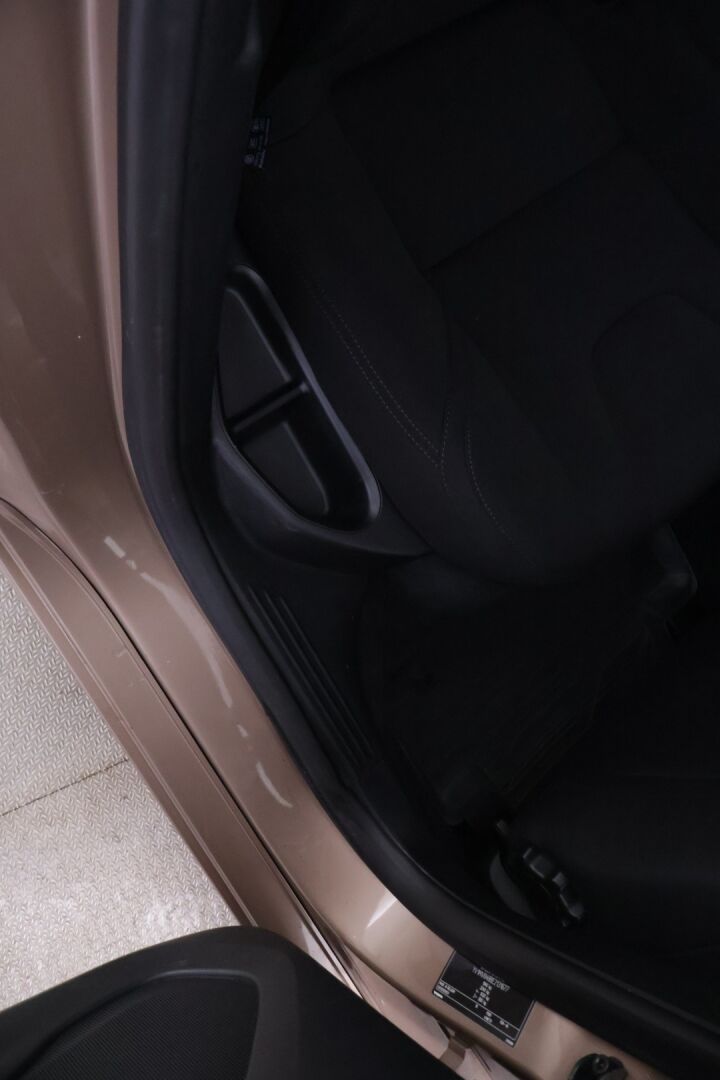 Volvo V40 2014 D2 Business aut - YritysOutlet - Myydään vain yrityksille