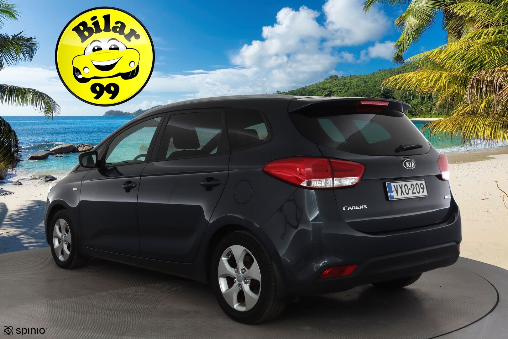 Kia Carens 2015 1,6 ISG Family Edition EcoDynamics 5P * Vakkari / P.tutka / Lohko+SIsä / Ratinlämmitin / Bluetooth * - Suomi-auto / Kahdet renkaat aluvanteilla