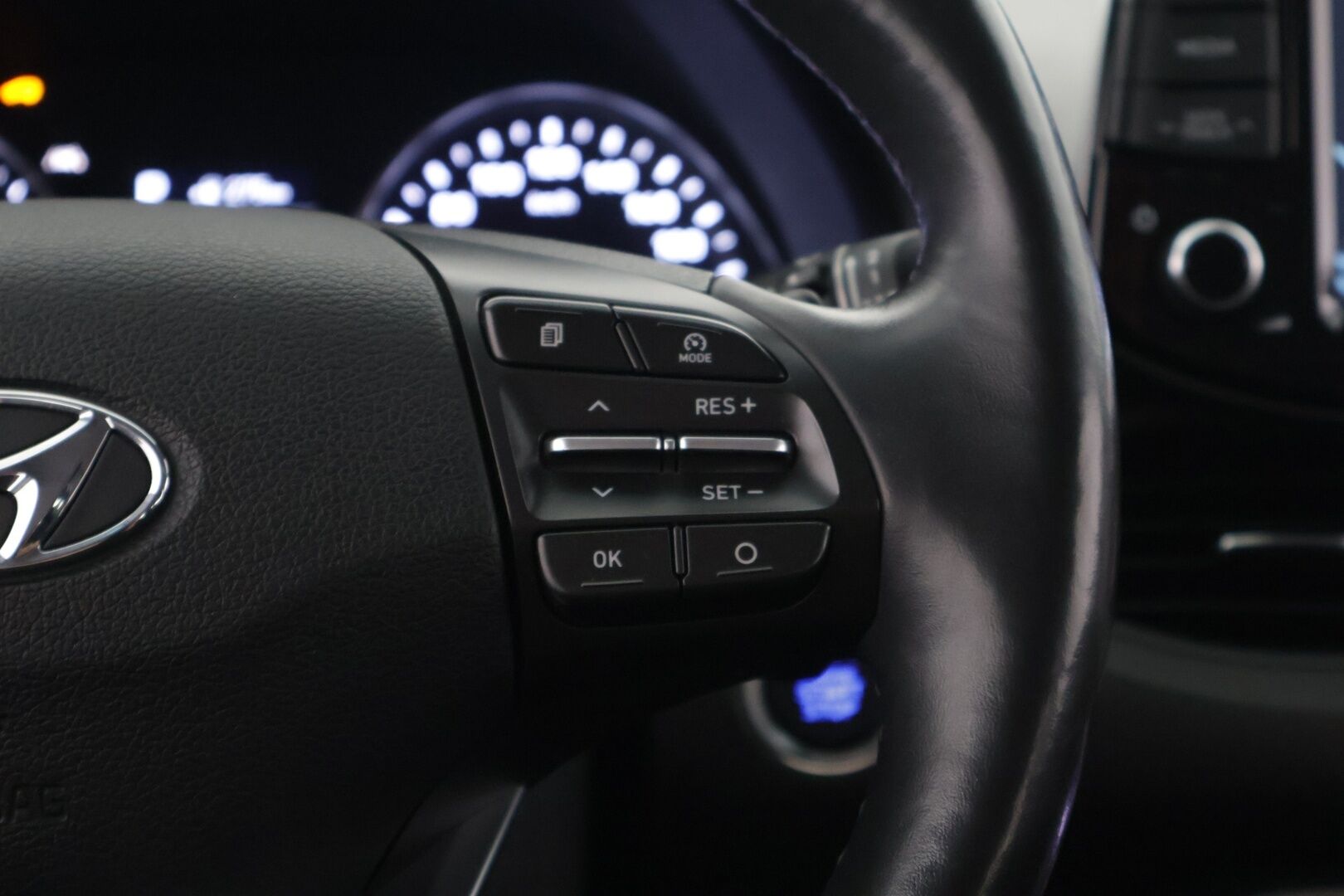 Hyundai I30 2018 Fastback 1,4 T-GDI 7DCT-aut Comfort - Peruutuskamera / Navigointi /  Vakkari / Lohkolämmitin / keyless go / Suomi-auto*