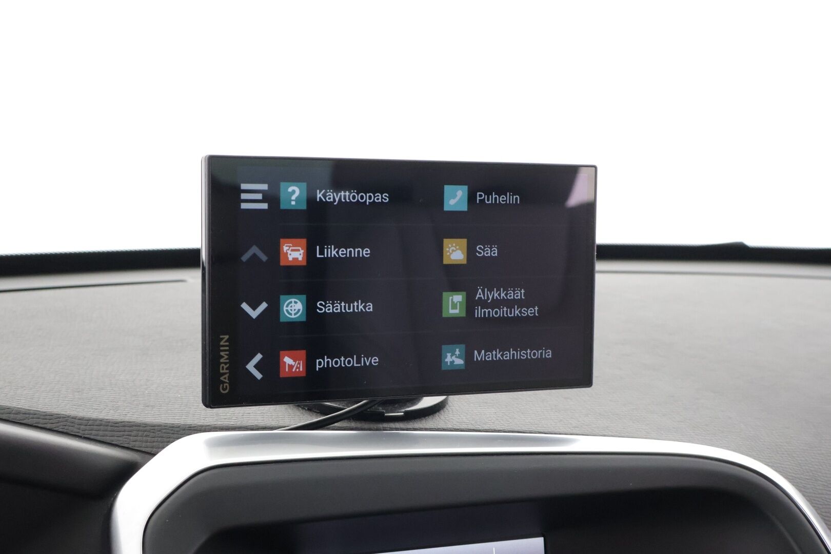 Volvo XC60 2015 D4 Ocean Race Business *Myydään Huutokaupat.com* / Webasto / Vakkari / Koukku / Bluetooth / Vaalea nahkasisusta / Sähköluukku / 2x renkaat / - / Todella hieno Ocean race malli / Hyvät varusteet / Hieno väri /