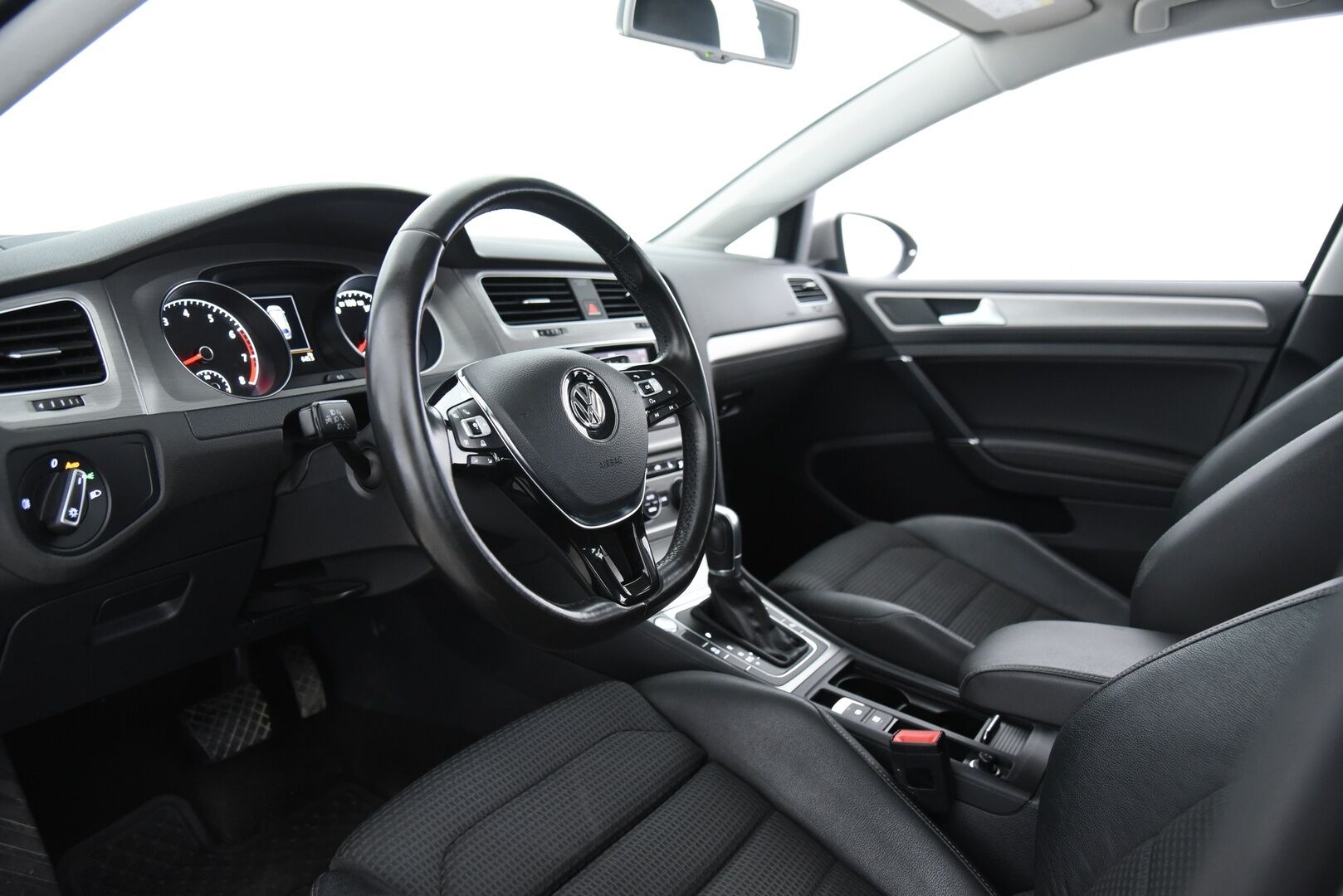 Volkswagen Golf 2015 Variant Comfortline Edition 40 1,4 TSI 90 kW (122 hv) BMT DSG-automaatti - 2-omisteinen Suomi-auto