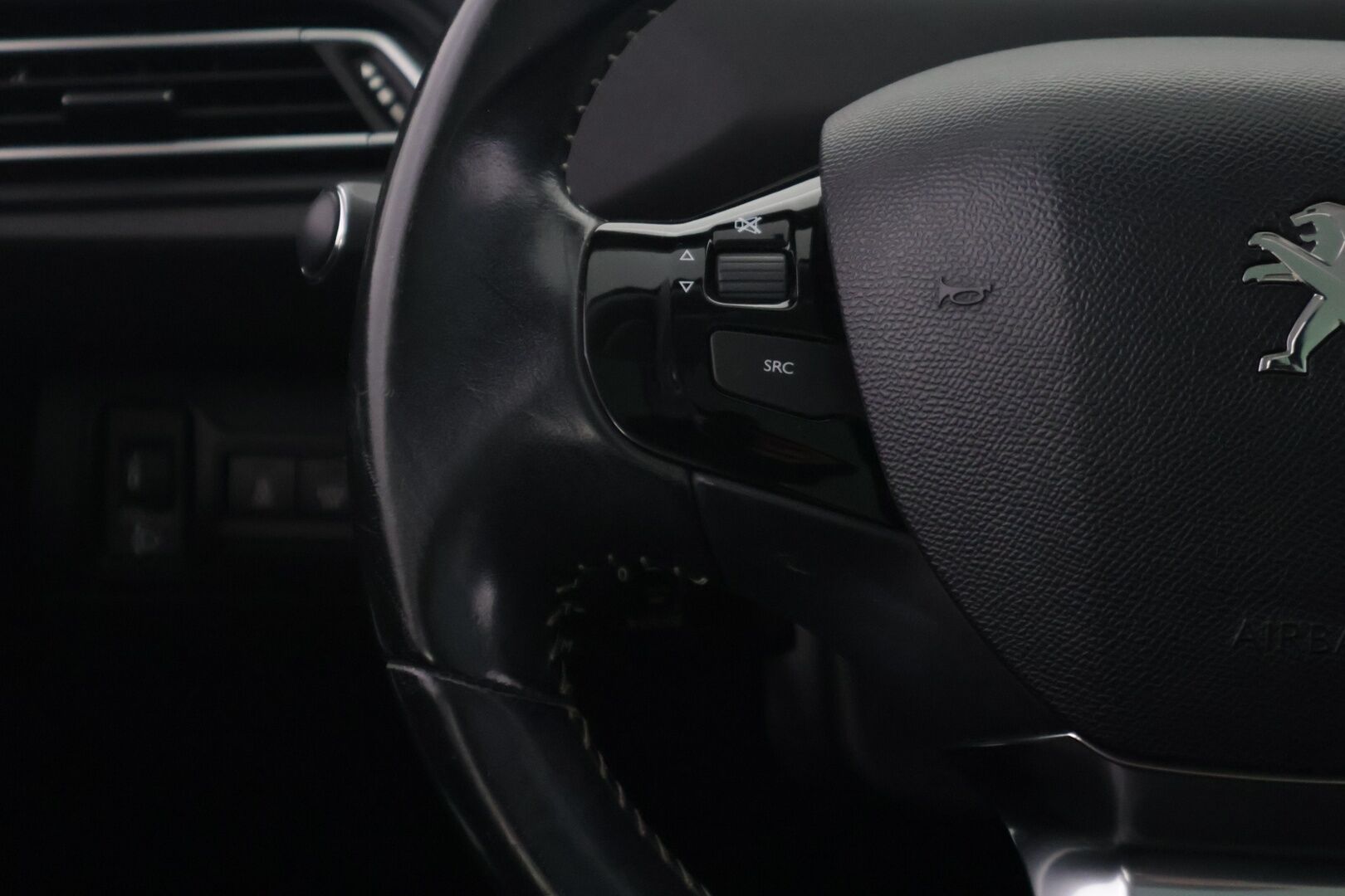 Peugeot 308 2014 SW Active PureTech 130 *Myydään huutokaupat.com*