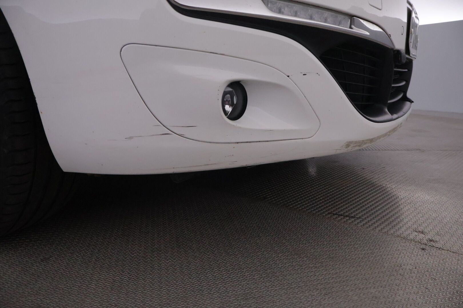 Peugeot 308 2014 SW Active PureTech 130 *Myydään huutokaupat.com*