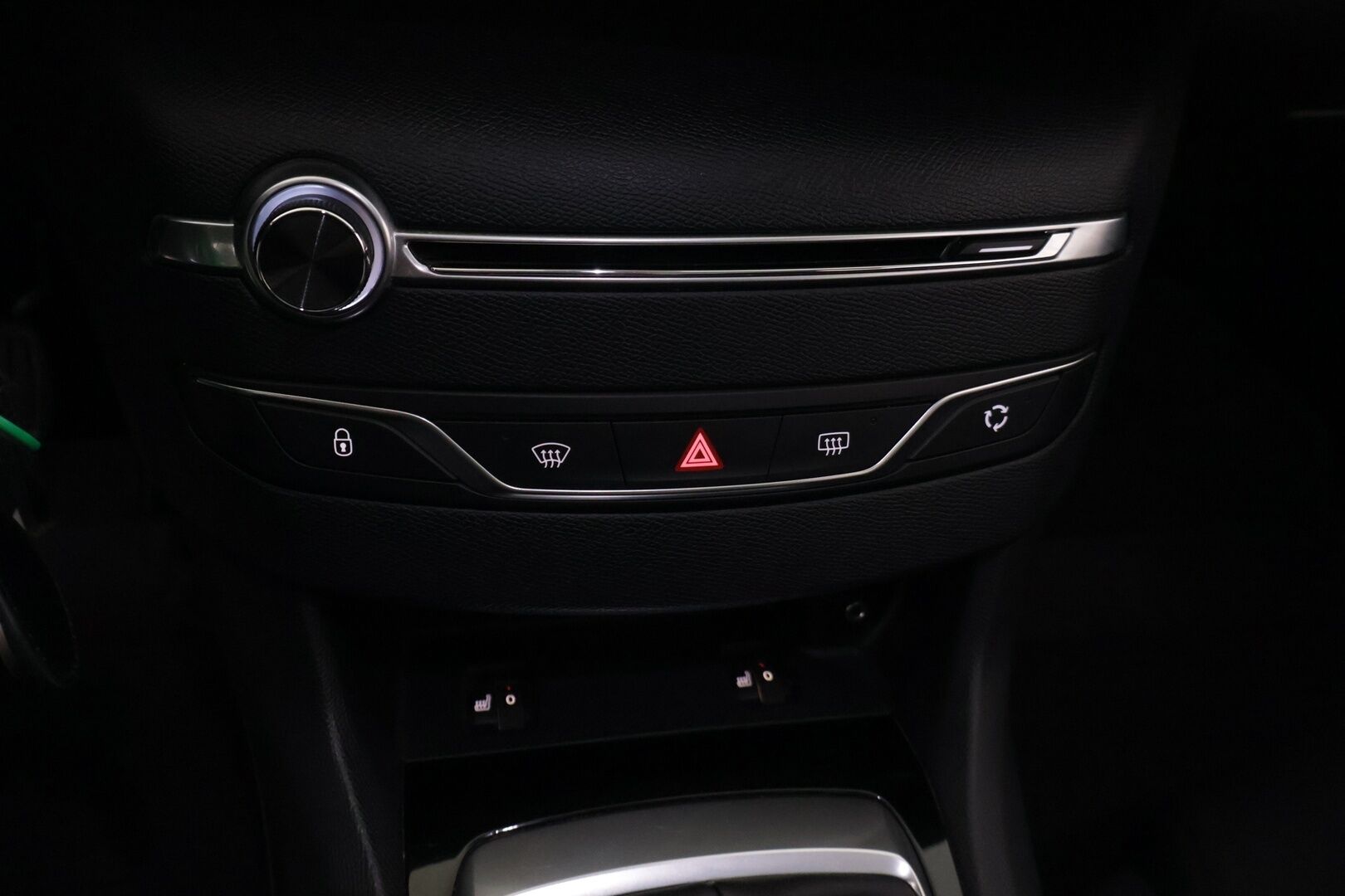 Peugeot 308 2014 SW Active PureTech 130 *Myydään huutokaupat.com*