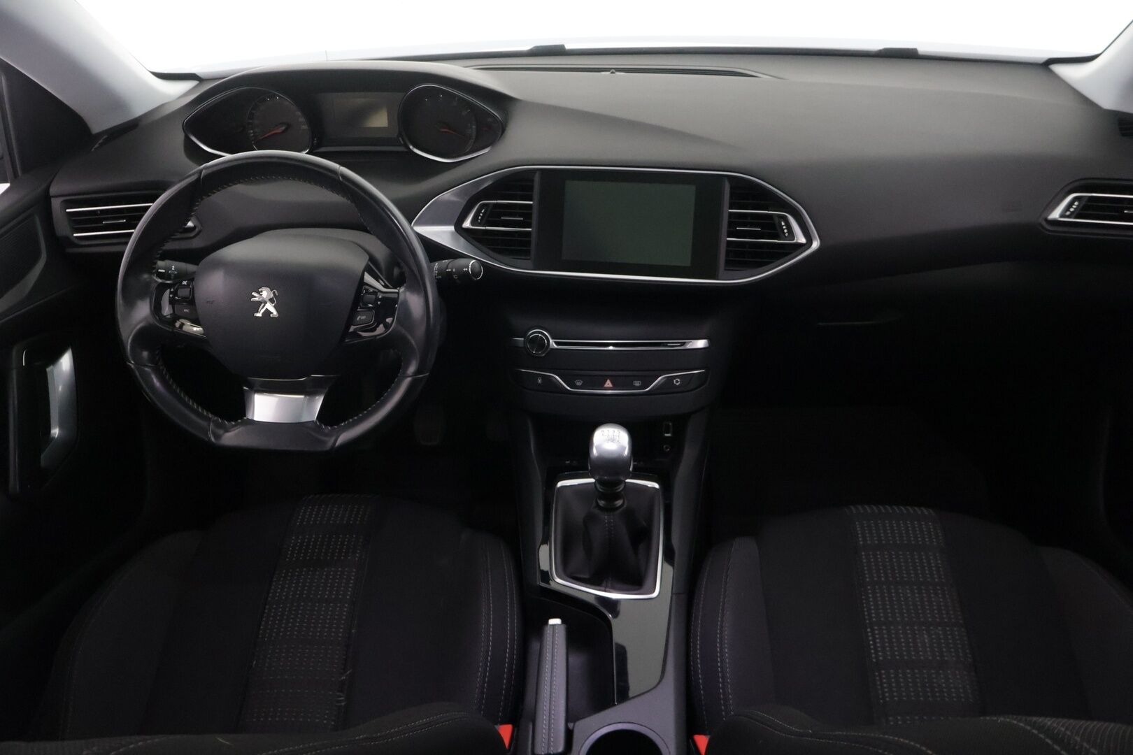Peugeot 308 2014 SW Active PureTech 130 *Myydään huutokaupat.com*