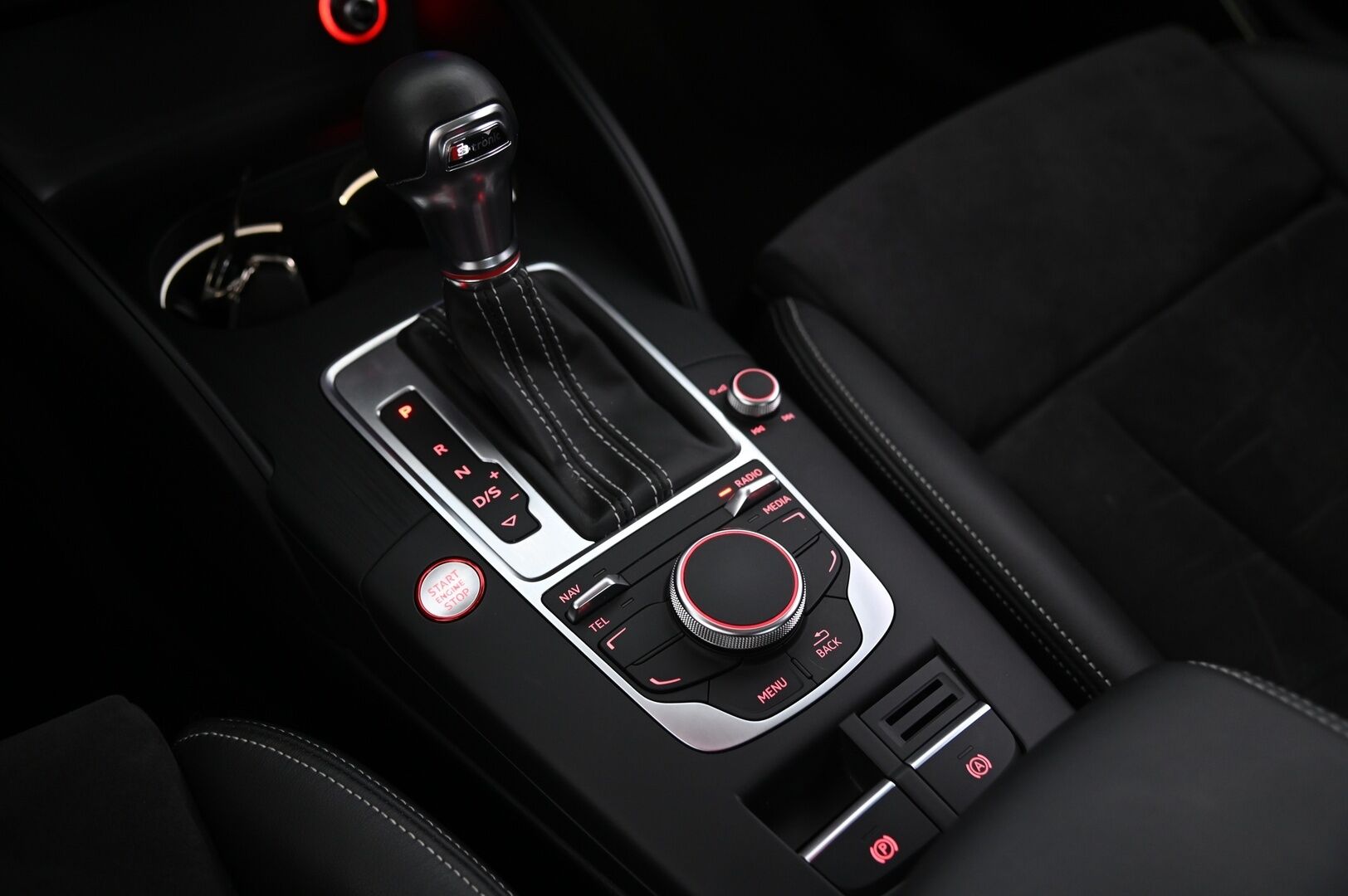 Audi S3 2013 2.0 TFSI Sportback 221 kW quattro S tronic - Juuri katsastettu & Huollettu | Bang & Olufsen | Panorama | BBS | Vähän ajettu