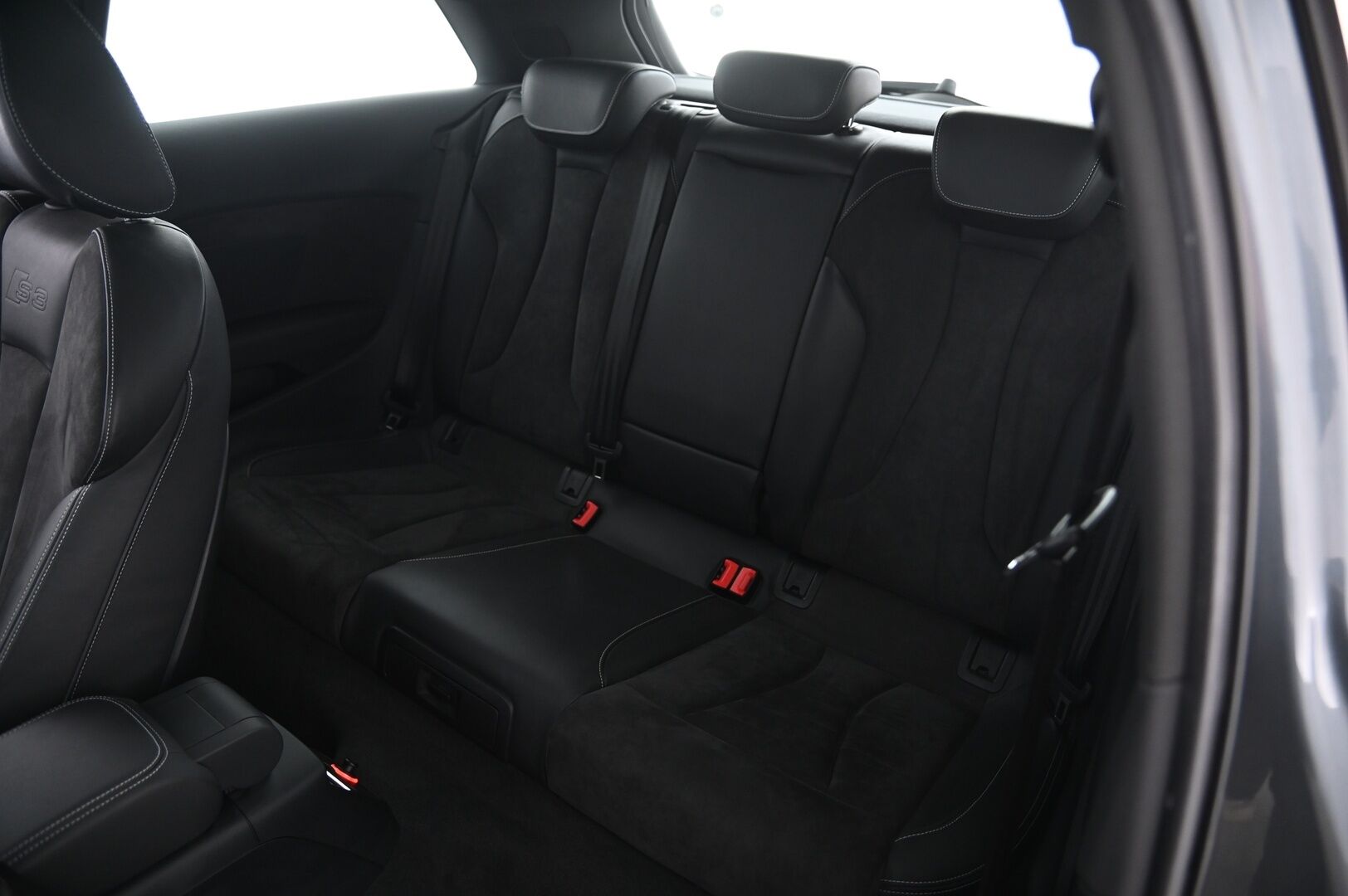 Audi S3 2014 2.0 TFSI Sportback 221 kW quattro S tronic - Juuri katsastettu & Huollettu | Bang & Olufsen | Panorama | BBS | Vähän ajettu