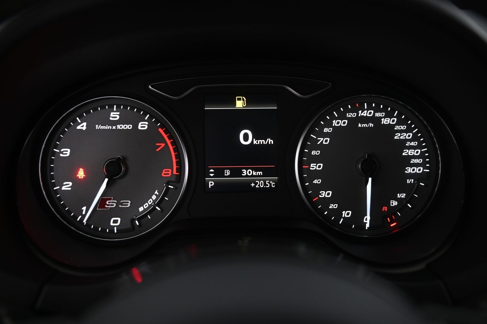 Audi S3 2013 2.0 TFSI Sportback 221 kW quattro S tronic - Juuri katsastettu & Huollettu | Bang & Olufsen | Panorama | BBS | Vähän ajettu
