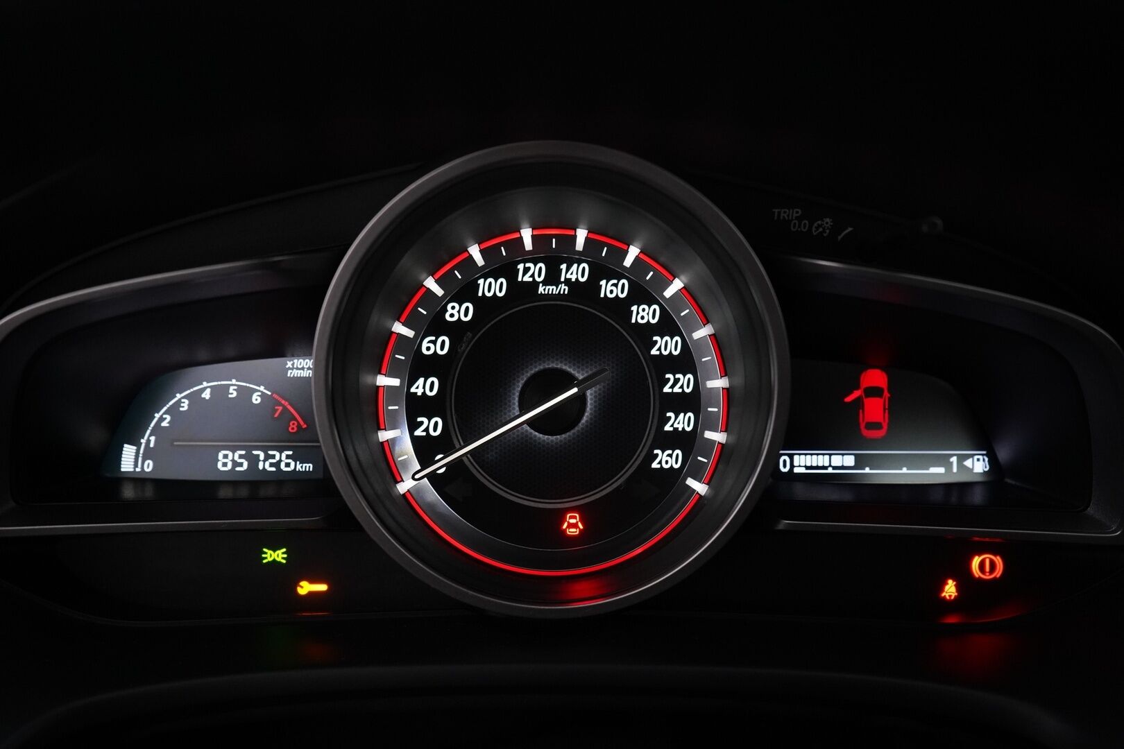 Mazda 3 2016 Sedan 2,0 (120) SKYACTIV-G Premium 6MT 4ov CO1 - 1.Om / Suomi-auto / Myydään juuri huollettuna ja tuulilasi vaihdettuna!