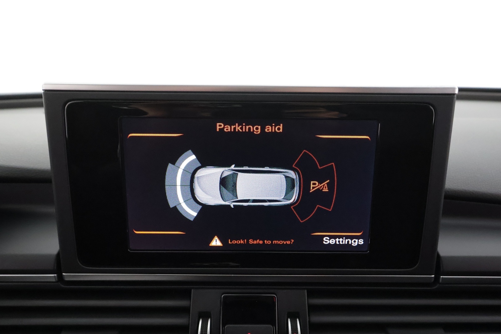 Audi A6 2016 Avant Business Sport 2,0 TDI 110 kW ultra S tronic * Koukku / Vakkari / Bluetooth / P.tutkat / Xenon / Sportpenkit * - Suomi-auto / Kahdet renkaat aluvanteilla - HULLUT AVAJAISHULINAT KORKOTARJOUS 3,29 %