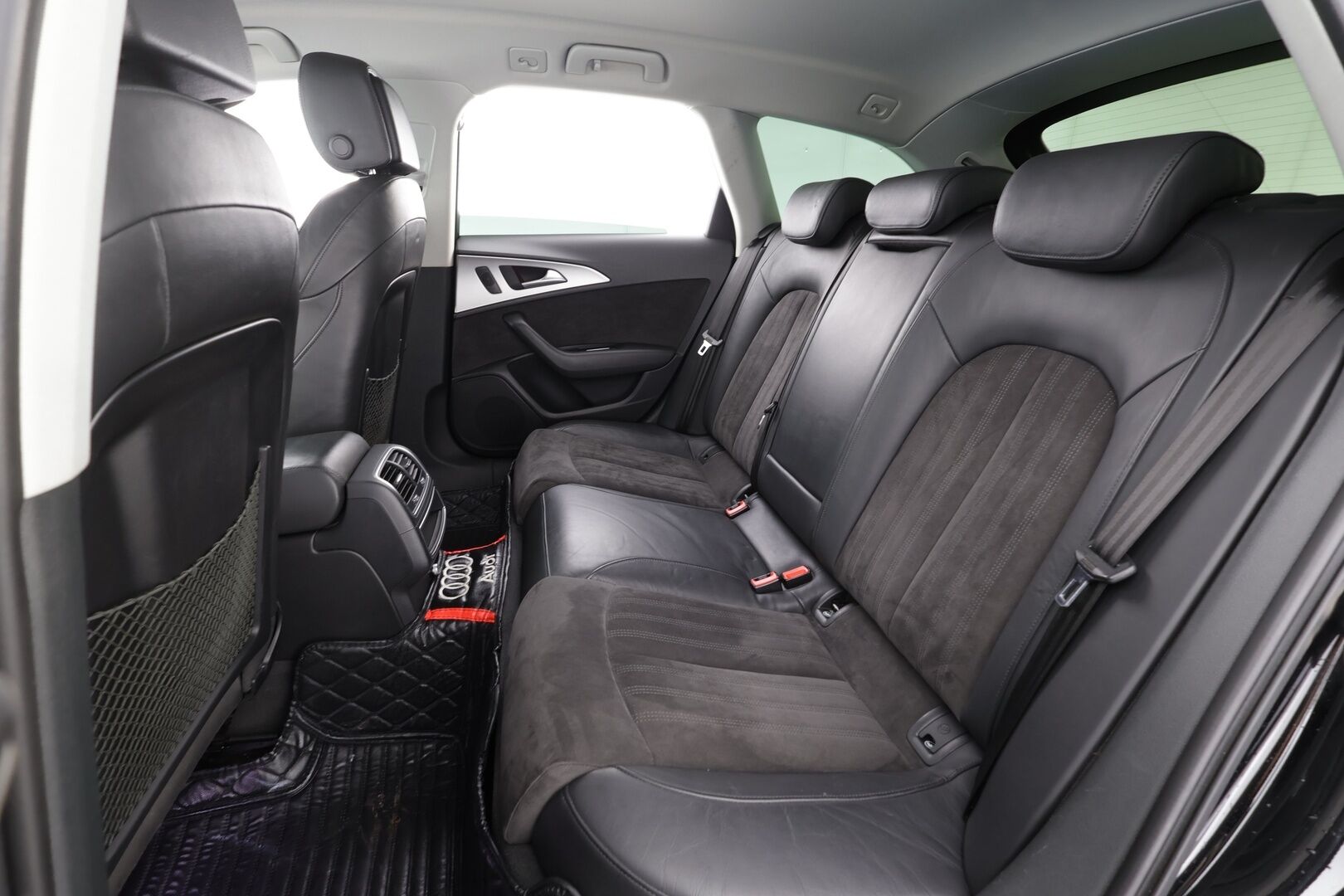 Audi A6 2016 Avant Business Sport 2,0 TDI 110 kW ultra S tronic * Koukku / Vakkari / Bluetooth / P.tutkat / Xenon / Sportpenkit * - Suomi-auto / Kahdet renkaat aluvanteilla - HULLUT AVAJAISHULINAT KORKOTARJOUS 3,29 %