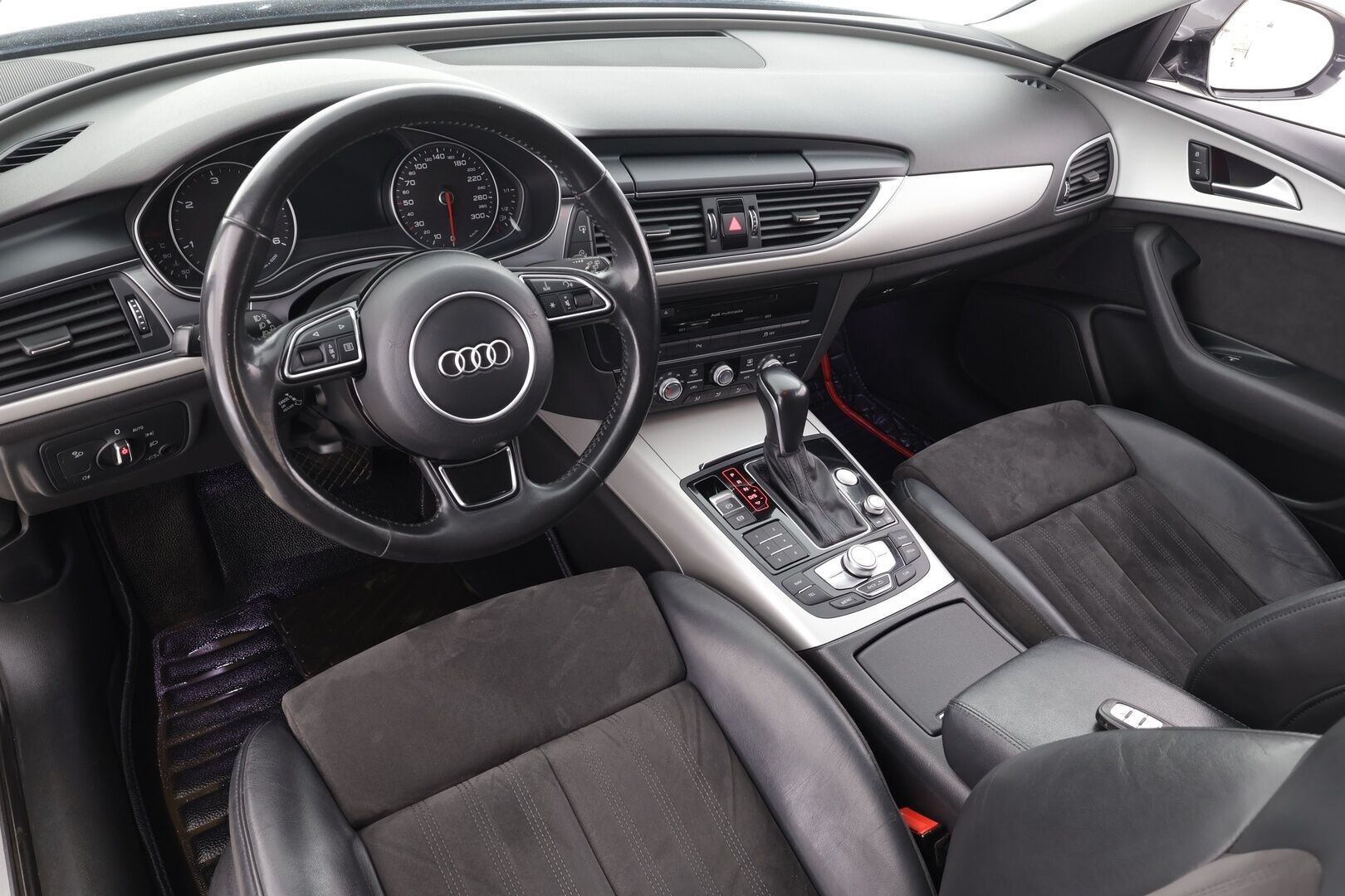 Audi A6 2016 Avant Business Sport 2,0 TDI 110 kW ultra S tronic * Koukku / Vakkari / Bluetooth / P.tutkat / Xenon / Sportpenkit * - Suomi-auto / Kahdet renkaat aluvanteilla - HULLUT AVAJAISHULINAT KORKOTARJOUS 3,29 %