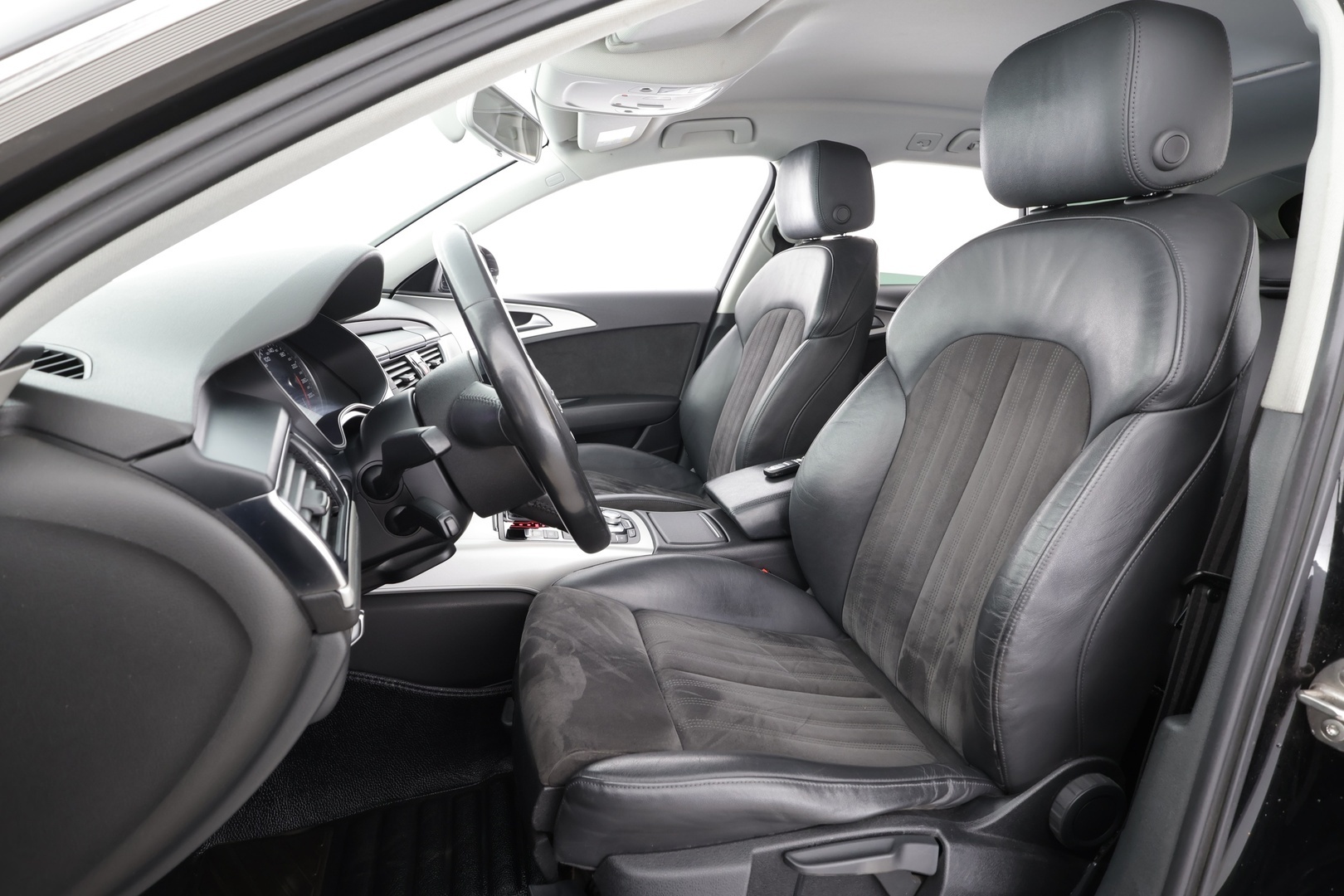 Audi A6 2016 Avant Business Sport 2,0 TDI 110 kW ultra S tronic * Koukku / Vakkari / Bluetooth / P.tutkat / Xenon / Sportpenkit * - Suomi-auto / Kahdet renkaat aluvanteilla - HULLUT AVAJAISHULINAT KORKOTARJOUS 3,29 %