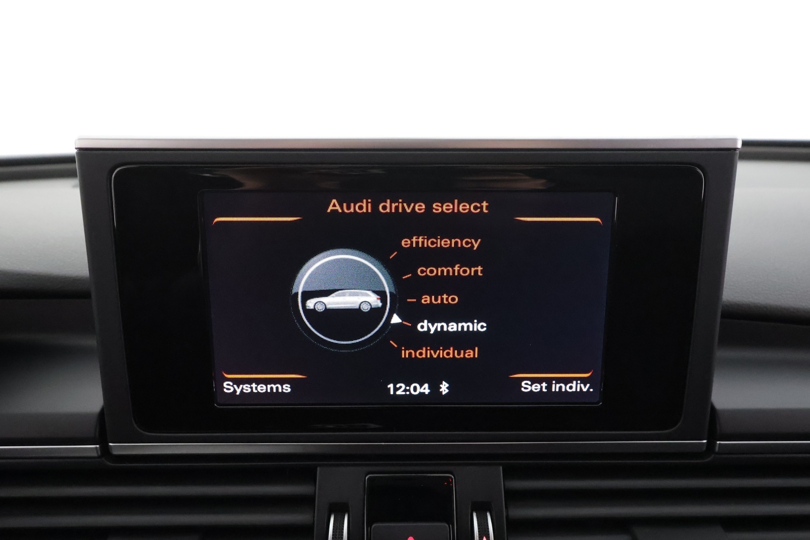 Audi A6 2016 Avant Business Sport 2,0 TDI 110 kW ultra S tronic * Koukku / Vakkari / Bluetooth / P.tutkat / Xenon / Sportpenkit * - Suomi-auto / Kahdet renkaat aluvanteilla - HULLUT AVAJAISHULINAT KORKOTARJOUS 3,29 %