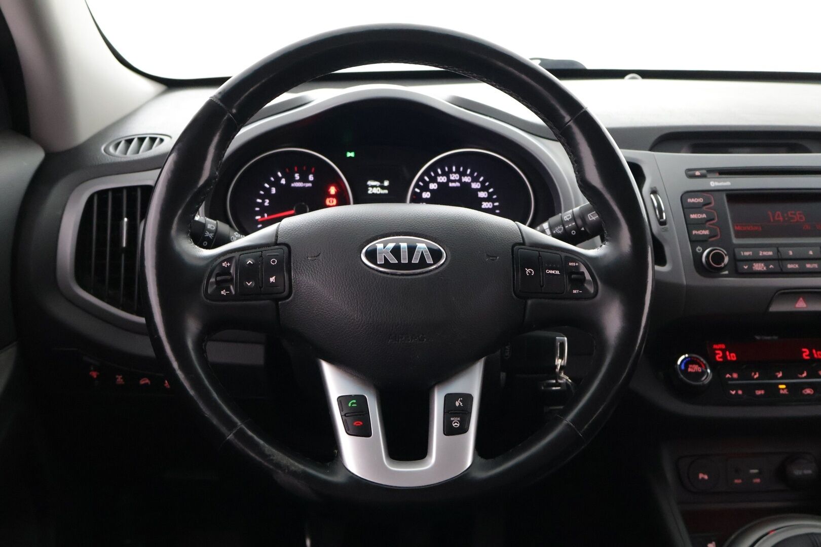 Kia Sportage 2015 2,0 AWD CRDi-R EX - Suomi-auto | Vakkari | Tutkat | Lohko | Koukku | 2x Renkaat - KORKO VAIN 3,99 %