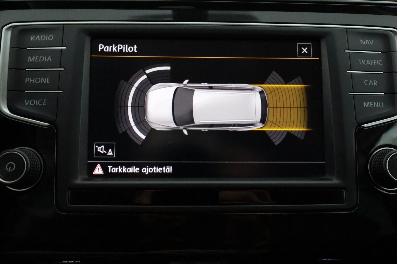 Volkswagen Passat 2016 Variant Highline 1,6 TDI 88 kW (120 hv) DSG-automaatti - Suomiauto / Webasto / Adapt.Vakkari / Vetokoukku / Navigointi / Apple&Android / Adapt.LED / Nahka-Alcantara / Hyvin varusteltu!