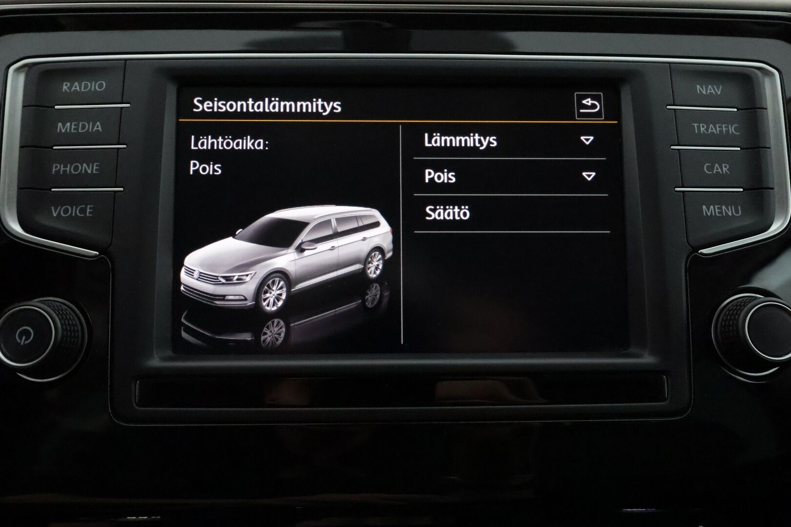 Volkswagen Passat 2016 Variant Highline 1,6 TDI 88 kW (120 hv) DSG-automaatti - Suomiauto / Webasto / Adapt.Vakkari / Vetokoukku / Navigointi / Apple&Android / Adapt.LED / Nahka-Alcantara / Hyvin varusteltu!