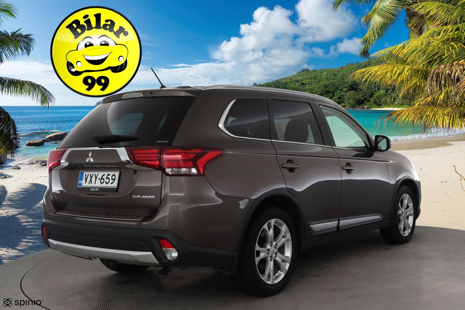 Mitsubishi Outlander 2016 2,2 DI-D Instyle NAVI AT 4WD 7P Business * ACC / P.kamera / Koukku / Webasto / Sähköpenkki * - Suomi-auto / Kahdet renkaat aluvanteilla - HULLU BLACKWEEK KORKOTARJOUS 2,49%