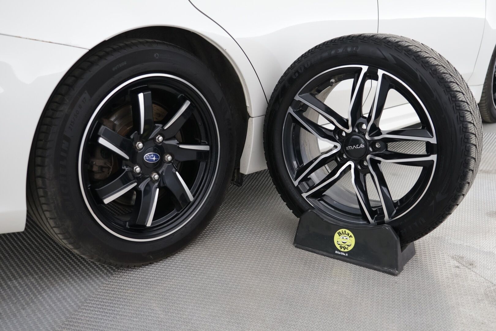 Subaru Levorg 2016 1,6i GT CVT - Neliveto / Vetokoukku / Vakkari / Täydellinen huoltokirja