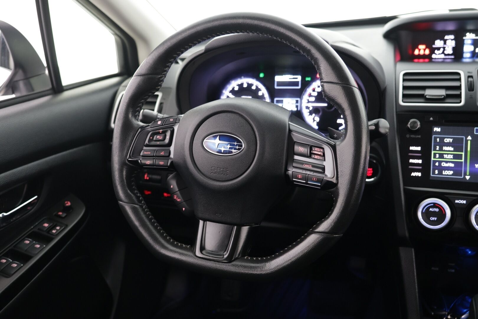 Subaru Levorg 2016 1,6i GT CVT - Neliveto / Vetokoukku / Vakkari / Täydellinen huoltokirja