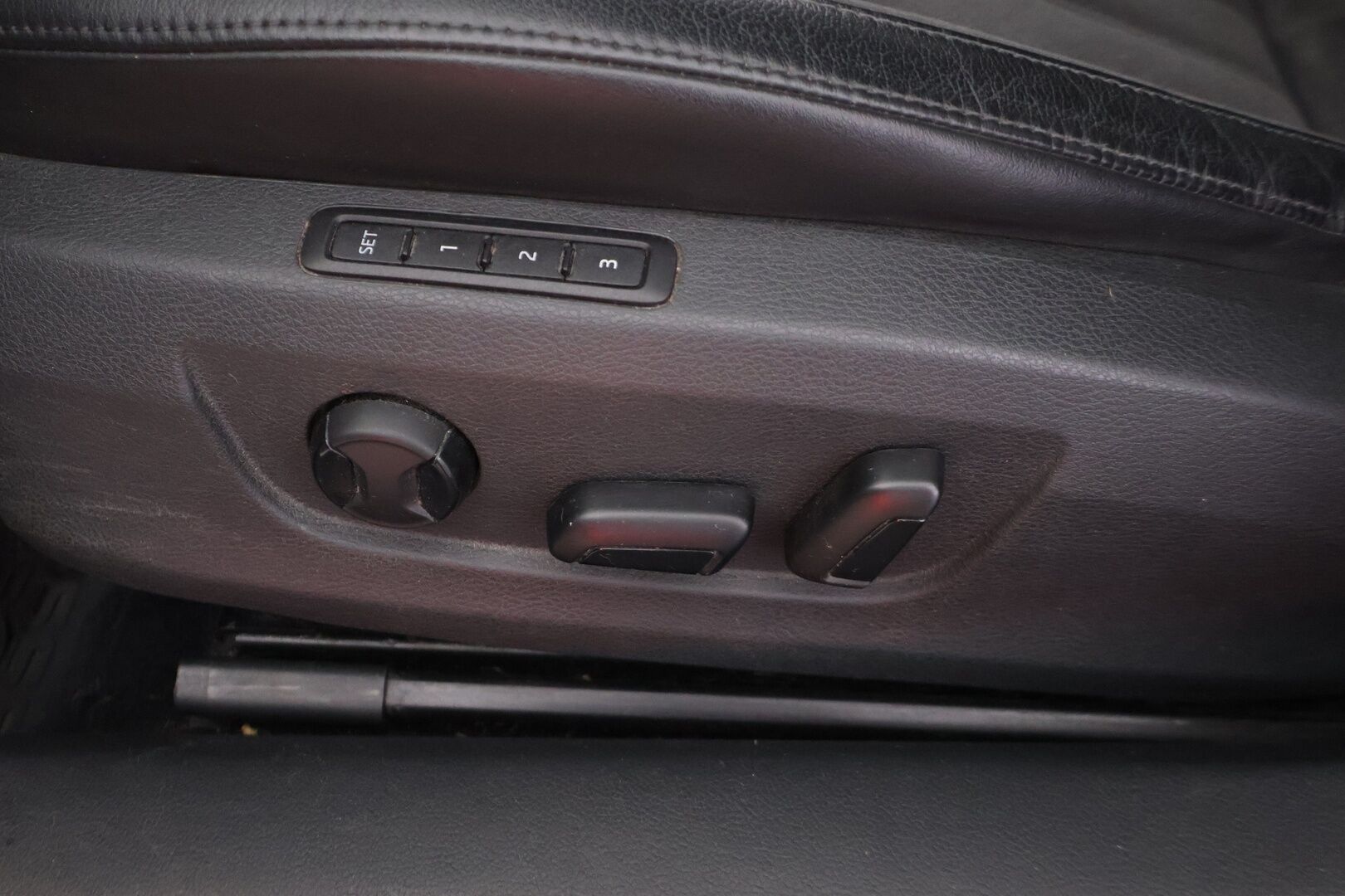 Skoda Superb 2016 Combi 2,0 TDI 190 Style DSG Autom. *YritysOutlet - Myydään vain yrityksille* - *YritysOutlet - Myydään vain yrityksille*