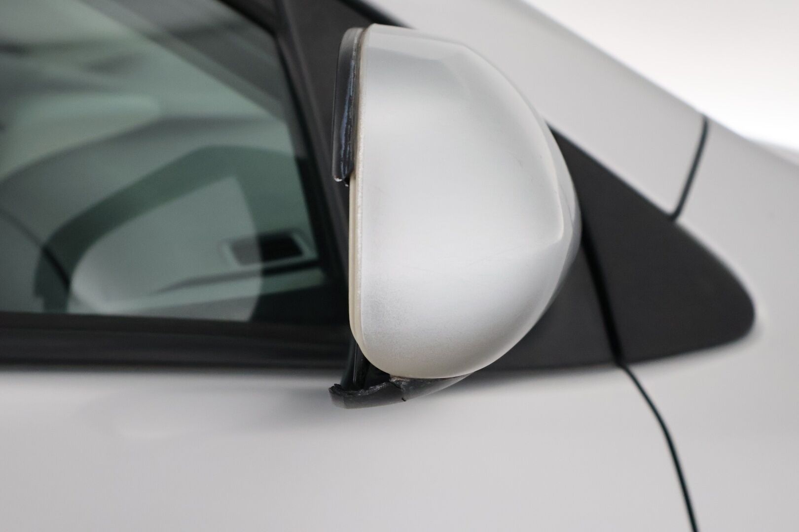 Toyota Corolla 2010 1,6 Valvematic Linea Sol 4ov - – Tämä auto myydään YritysOutlet -valikoimasta vain yritykselle