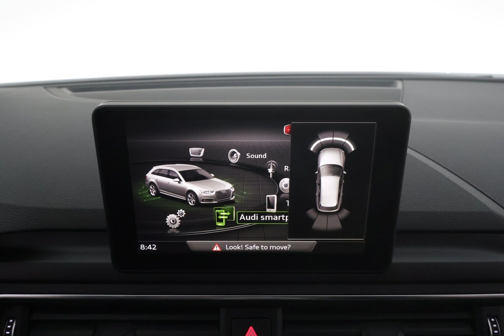 Audi A4 2017 Avant Land of quattro Sport Edition 2,0 TDI 140 kW quattro S tronic * Webasto / Matrix LED / Sporttipenkit / Koukku * - Suomi-auto / Kahdet renkaat aluvanteilla / Merkkihuollettu