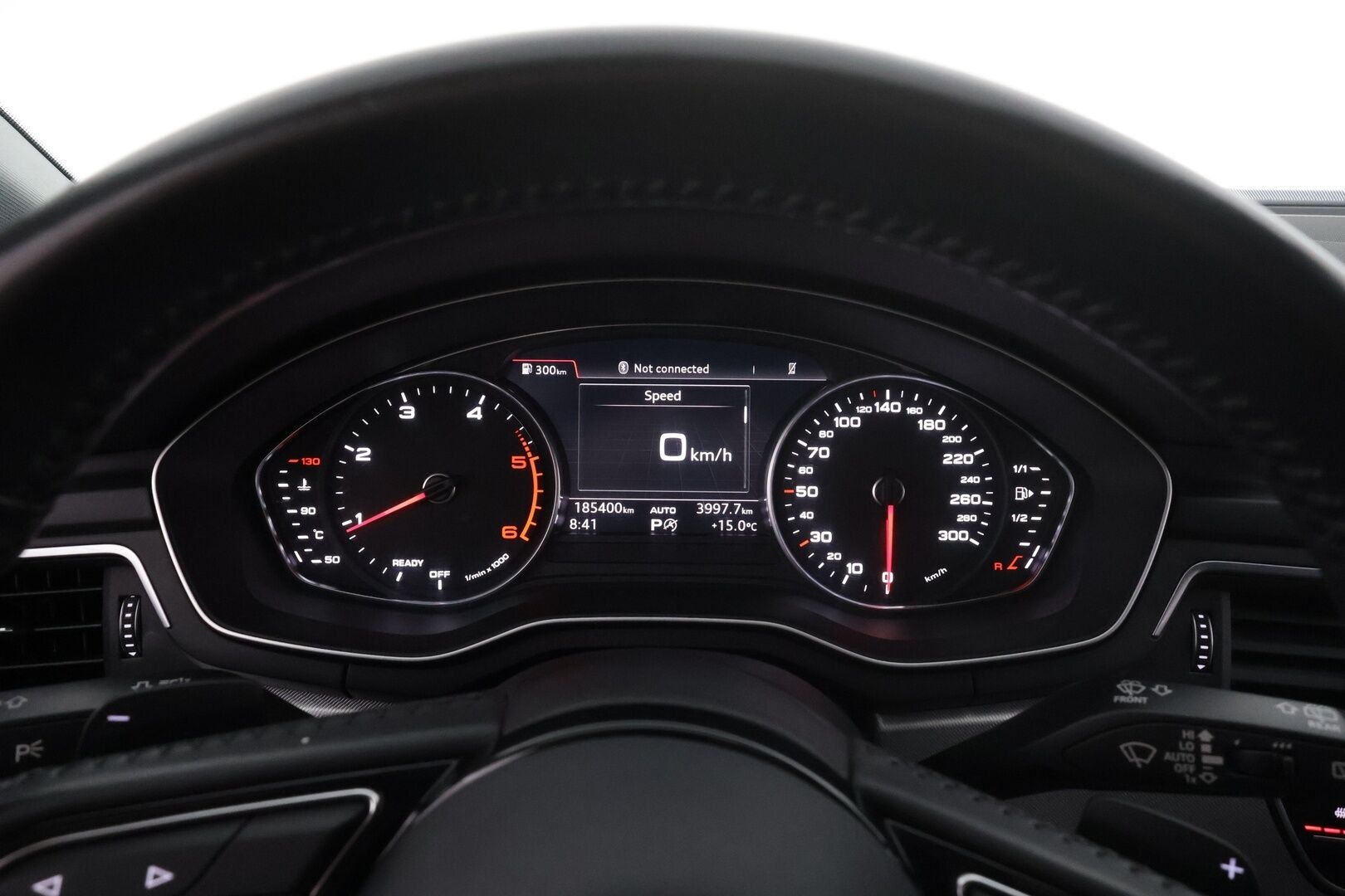 Audi A4 2017 Avant Land of quattro Sport Edition 2,0 TDI 140 kW quattro S tronic * Webasto / Matrix LED / Sporttipenkit / Koukku * - Suomi-auto / Kahdet renkaat aluvanteilla / Merkkihuollettu - HULLUT AVAJAISHULINAT KORKOTARJOUS 3,29 %