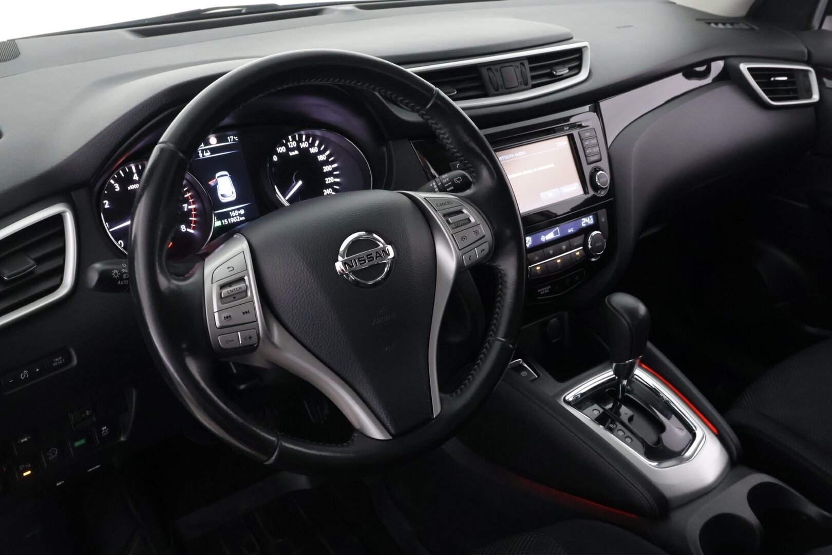 Nissan Qashqai 2016 DIG-T 115 Acenta 2WD Xtronic E6 Safety Pack Connect - Suomi-auto | Lohkolämmitin | Navi | Tutkat | Vakkari | Front Assist | Bluetooth | 