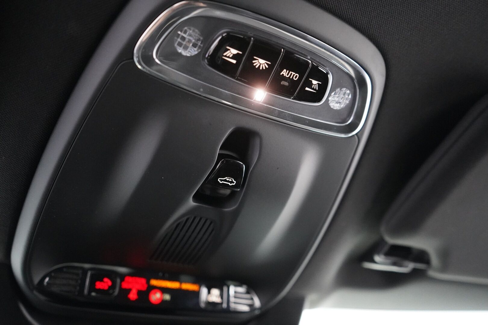 Volvo XC90 2017 T8 Twin Engine AWD R-Design aut 7-P - ACC | 360° Kamera | Koukku | Webasto | Muistinahat | Full-LED | R-Design | Suomi-auto | Kahdet Volvon vanteet | Myydään juuri huollettuna sekä katsastettuna ja jakohihna vaihdettuna! 