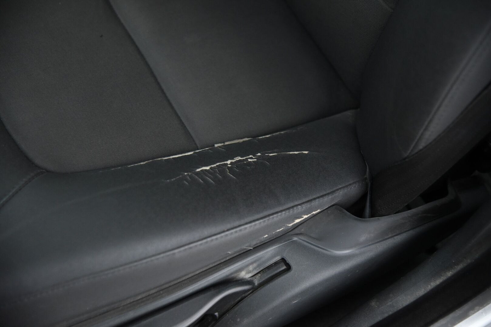 Volvo V70 2009 2,4D Kinetic aut / Vakkari / Huoltokirja / 2x renkaat **YritysOutlet - Myydään vain yrityksille** - *YritysOutlet - Myydään vain yrityksille*