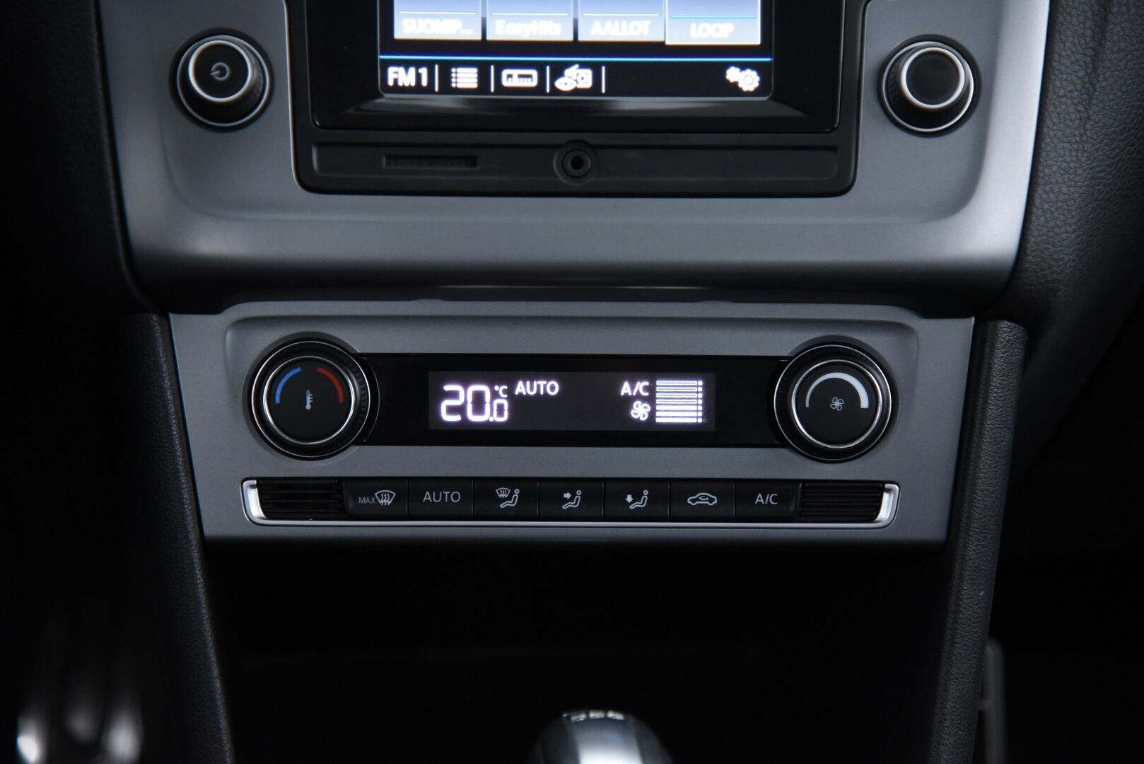 Volkswagen Polo 2016 Allstar 1,2 TSI 66 kW (90 hv) DSG-aut / Suomi-auto / Vakkari / P-tutkat / Bluetooth / - Juuri katsastettu & juuri huollettu / 2x vanteet / Lohko + sisätilalämmitin /