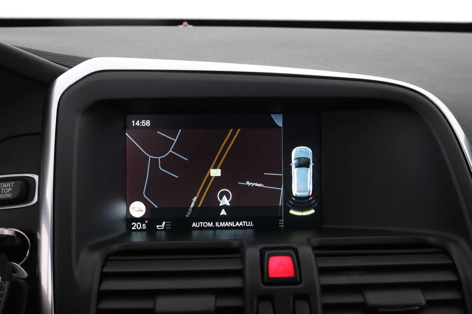 Volvo XC60 2017 D4 R-Design Edition aut - Suomiauto / Webasto / Digimittari / VOC / Nahka-Alcantara / High Performance Audio / KeylessGo / Siisti yksilö!