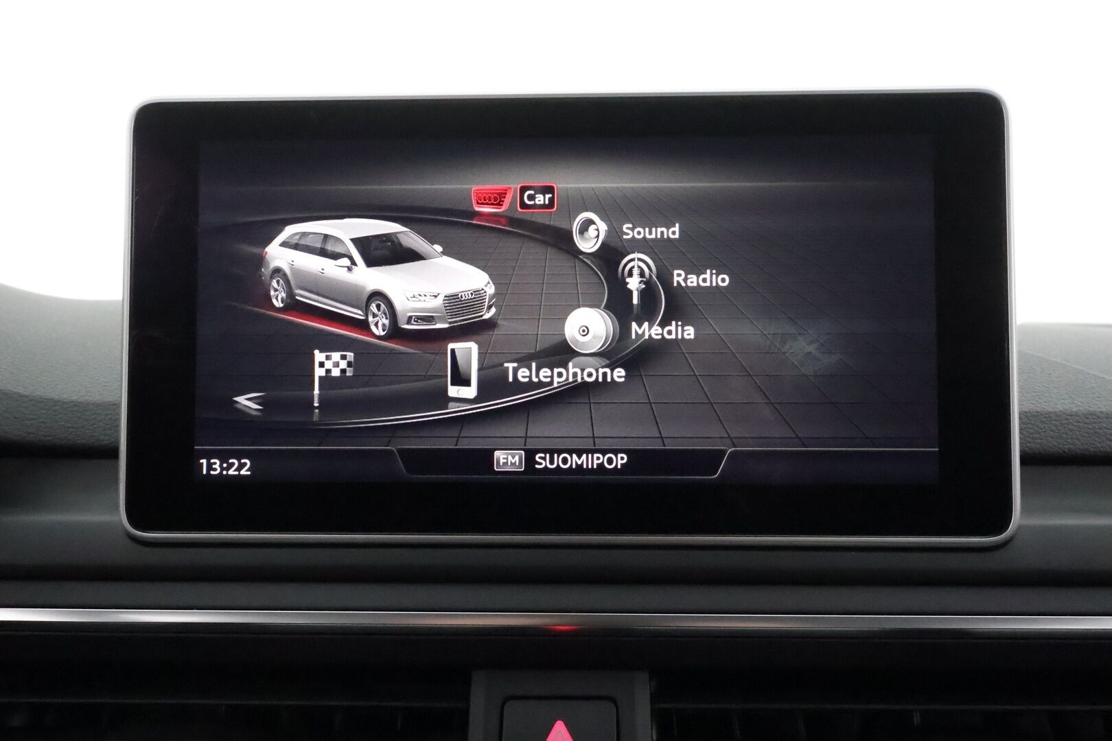 Audi A4 2017 Avant Land of quattro 2,0TDI 140 kW quattro S tronic **Webasto / Koukku / Matrix-LED / Sporttipenkit / P.Tutkat / Navi** - Suomi-auto / Kahdet Renkaat